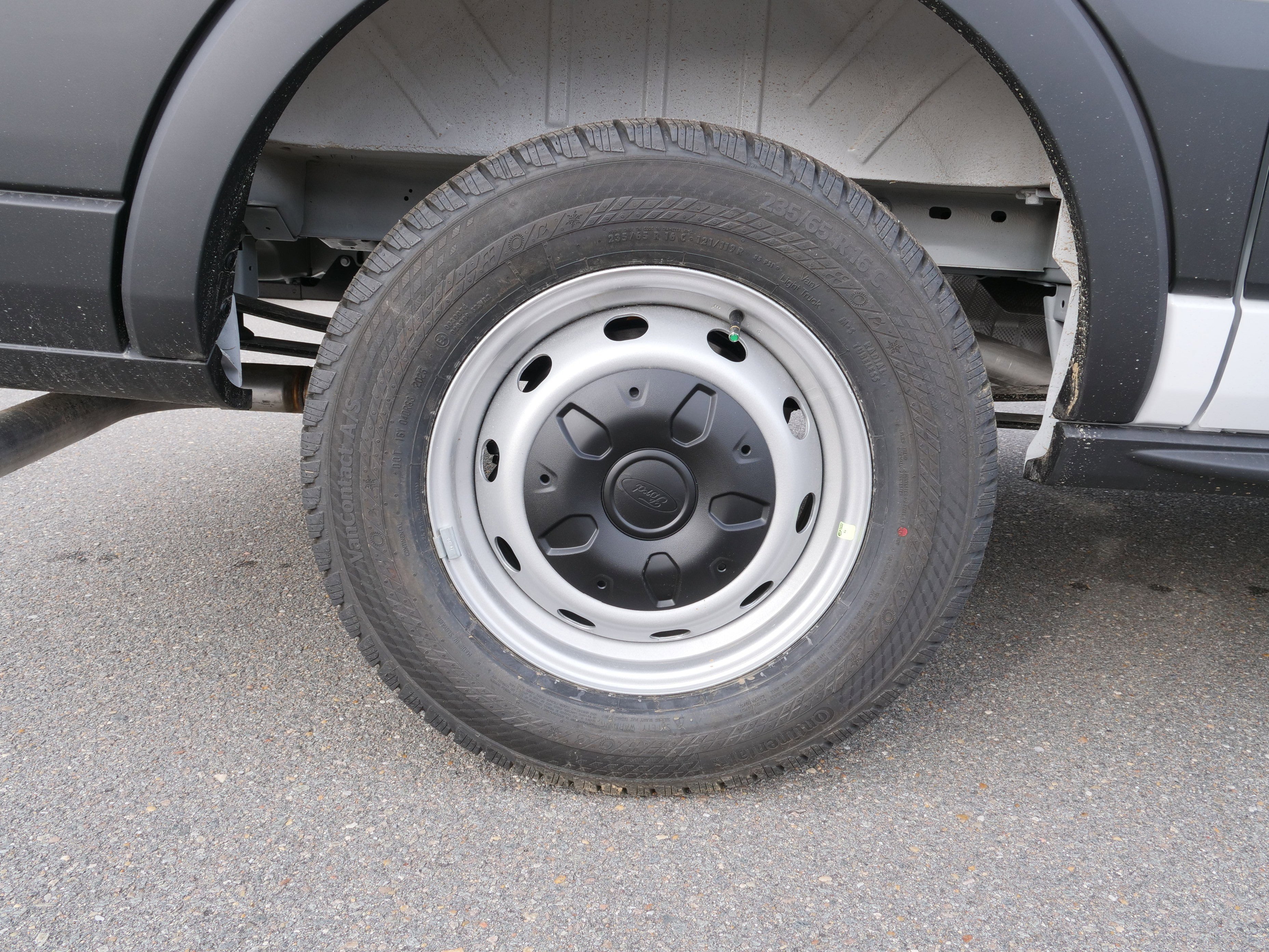 2026 Ford Transit Cargo Van Base