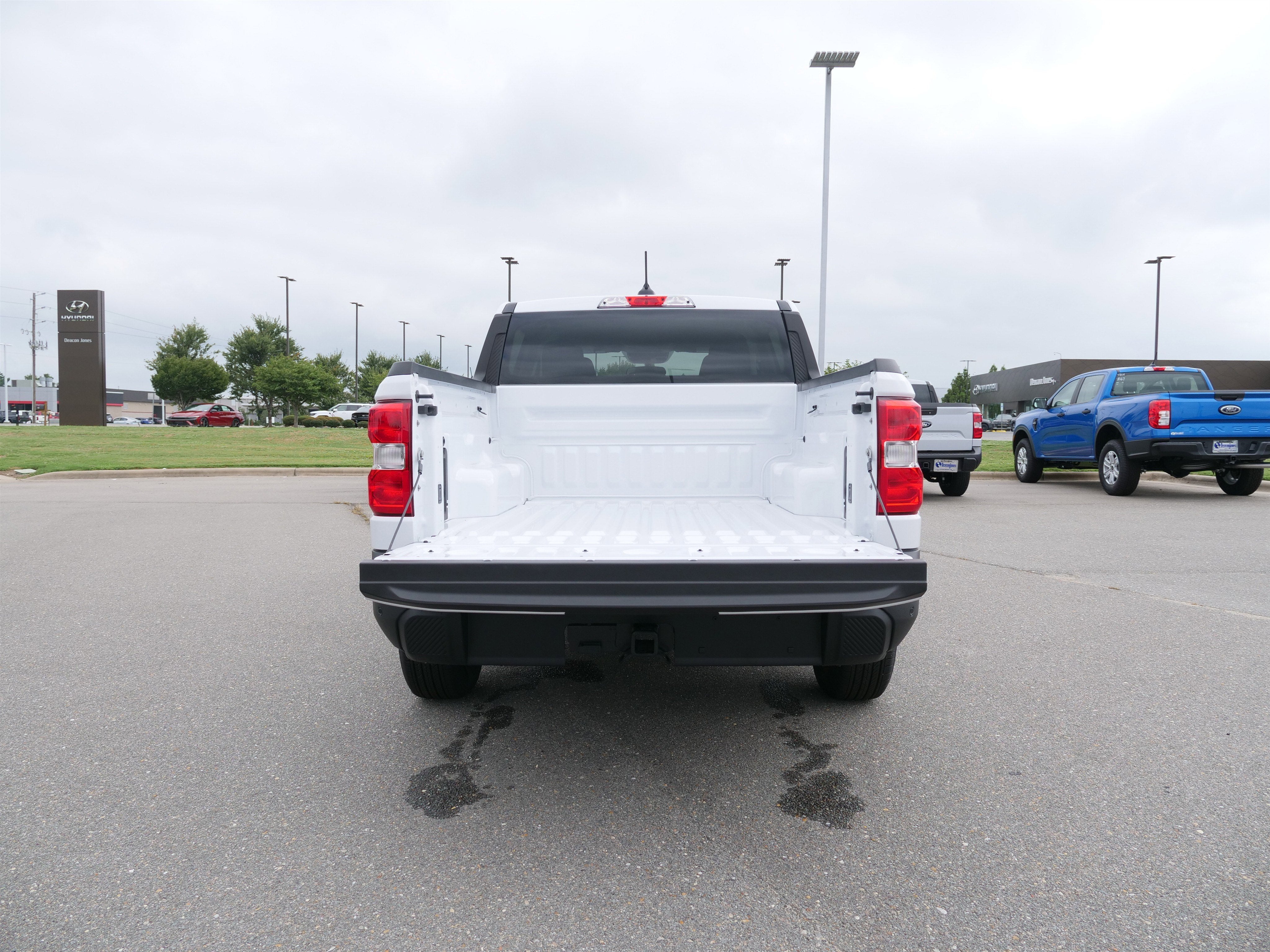 2025 Ford Maverick XL