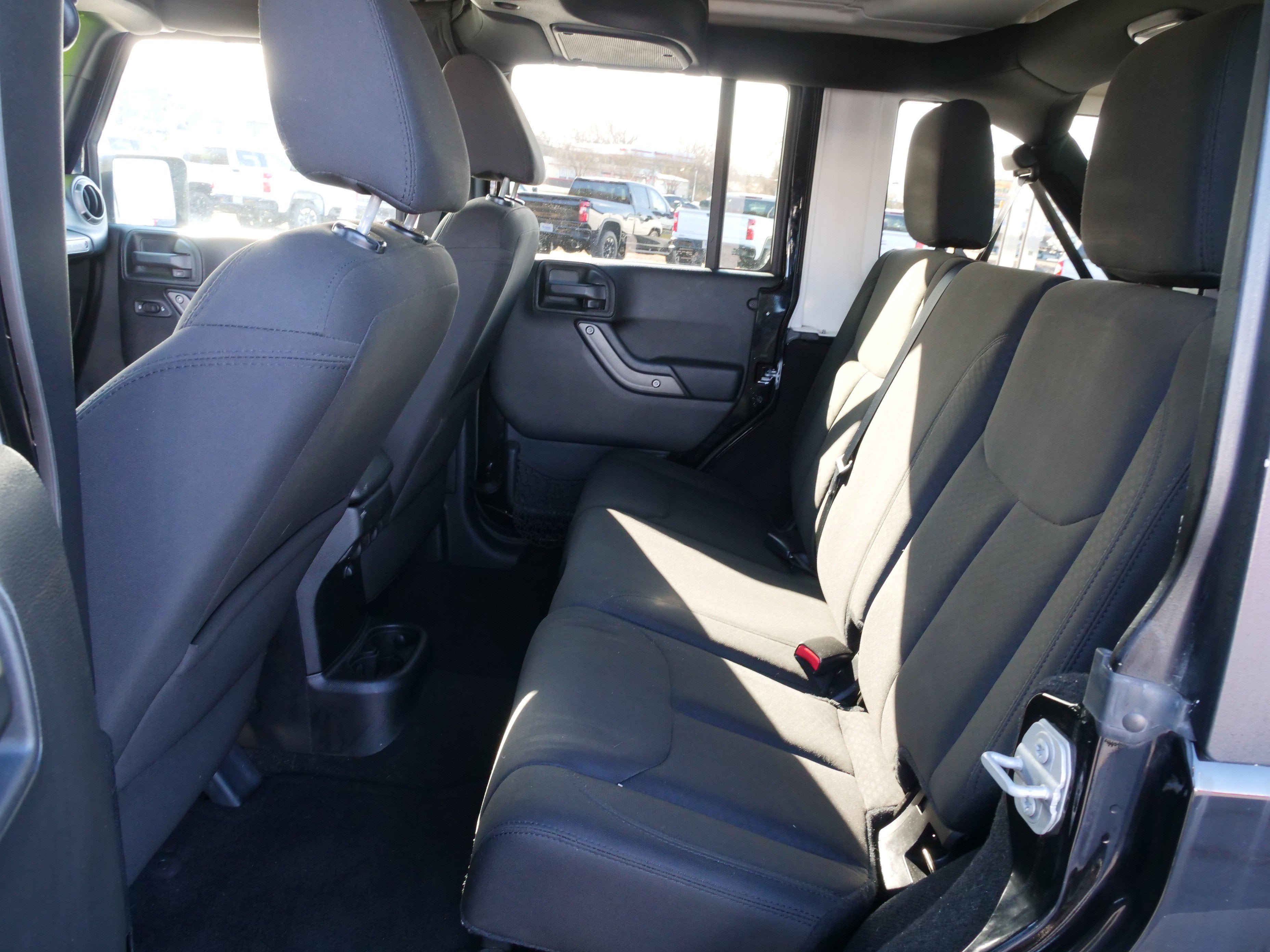 2016 Jeep Wrangler Unlimited Sport