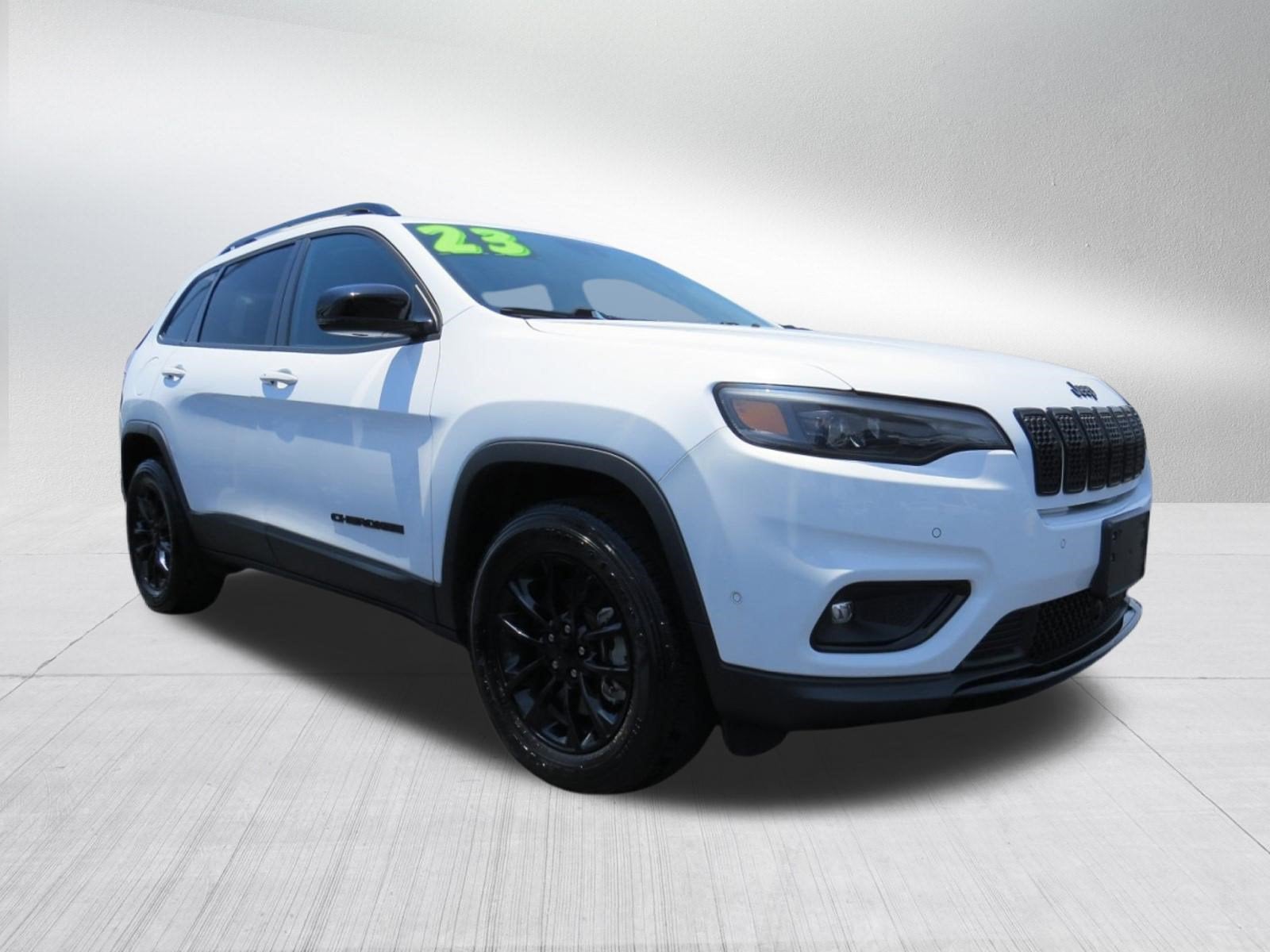 2023 Jeep Cherokee Altitude Lux