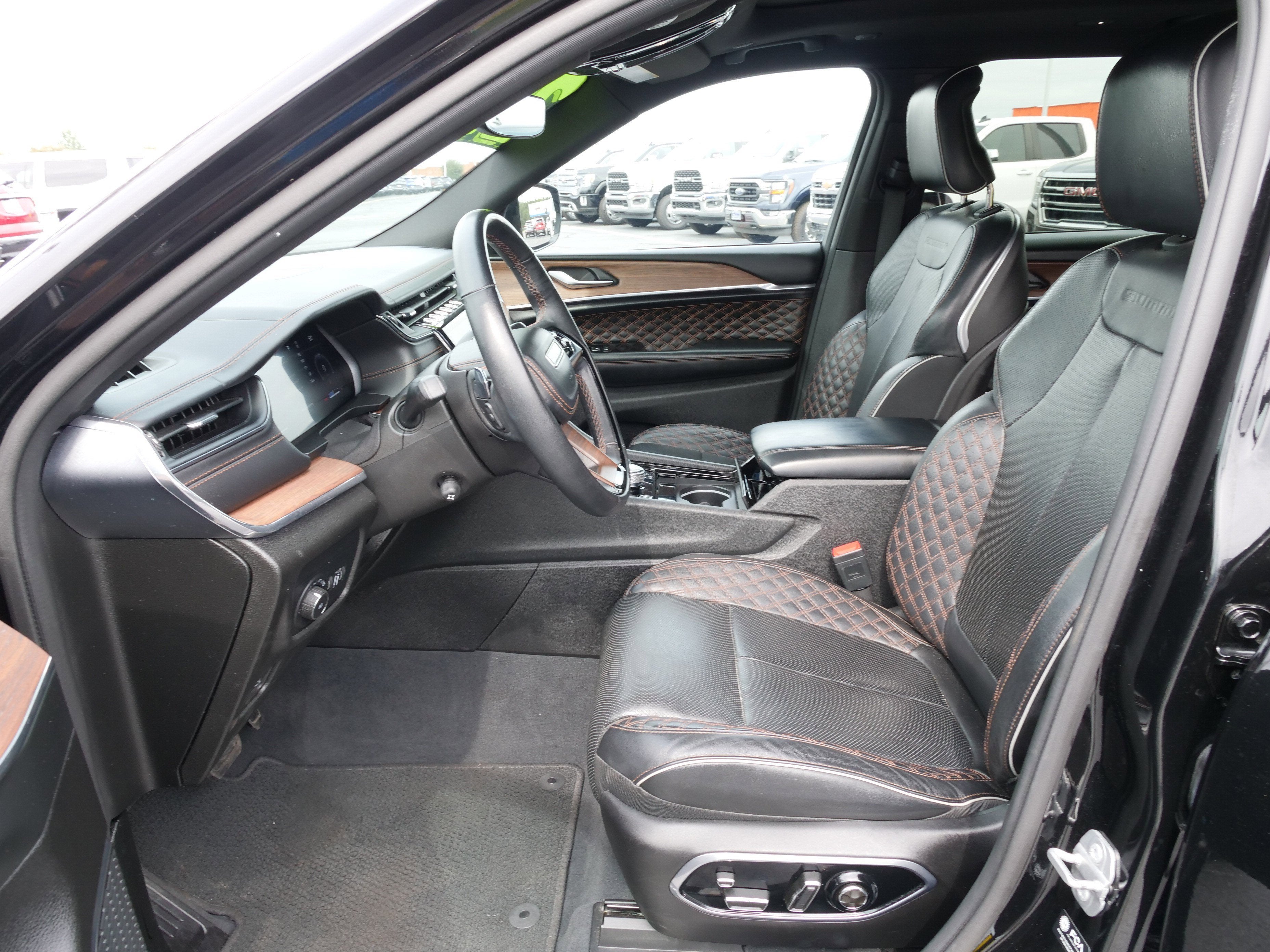 2023 Jeep Grand Cherokee L Summit