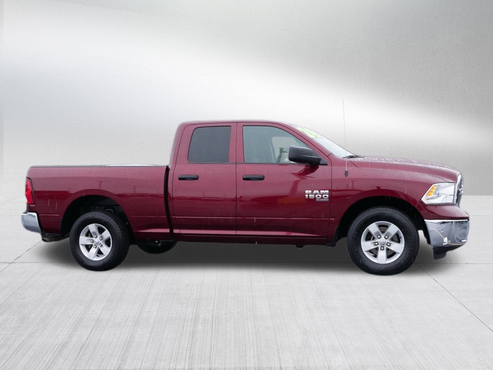 2024 RAM 1500 Classic SLT