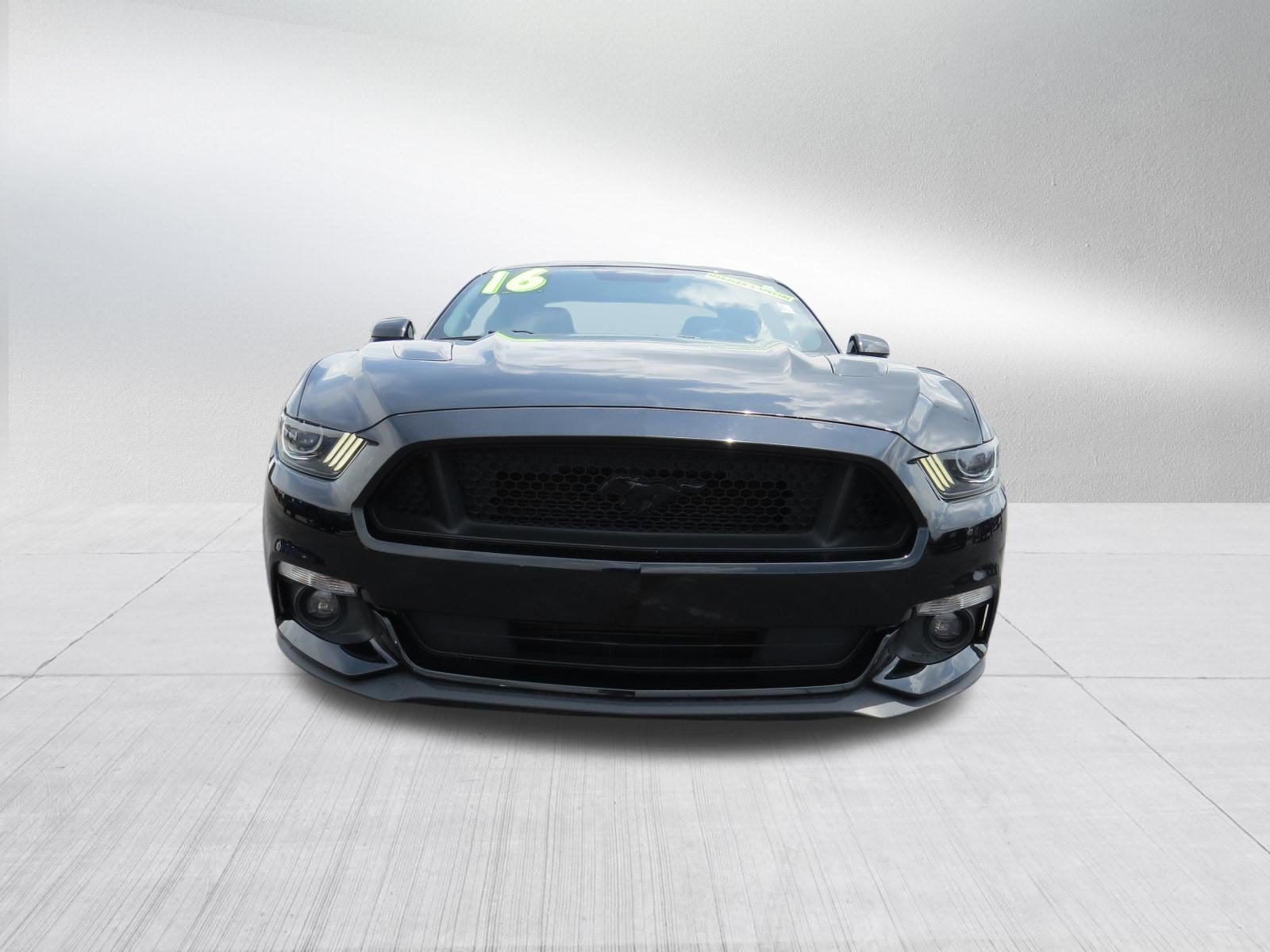 2016 Ford Mustang Base
