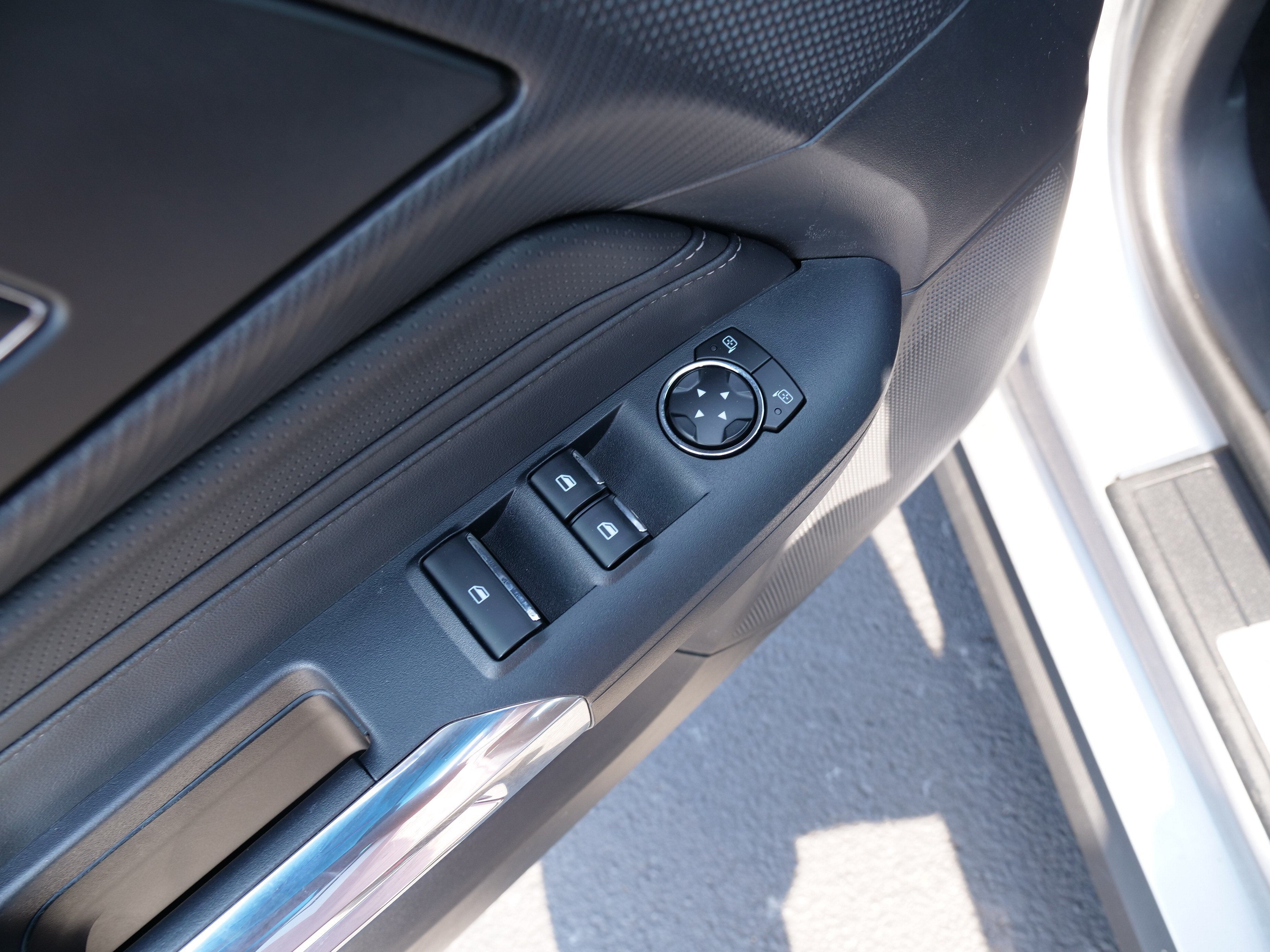 2025 Ford Mustang Base