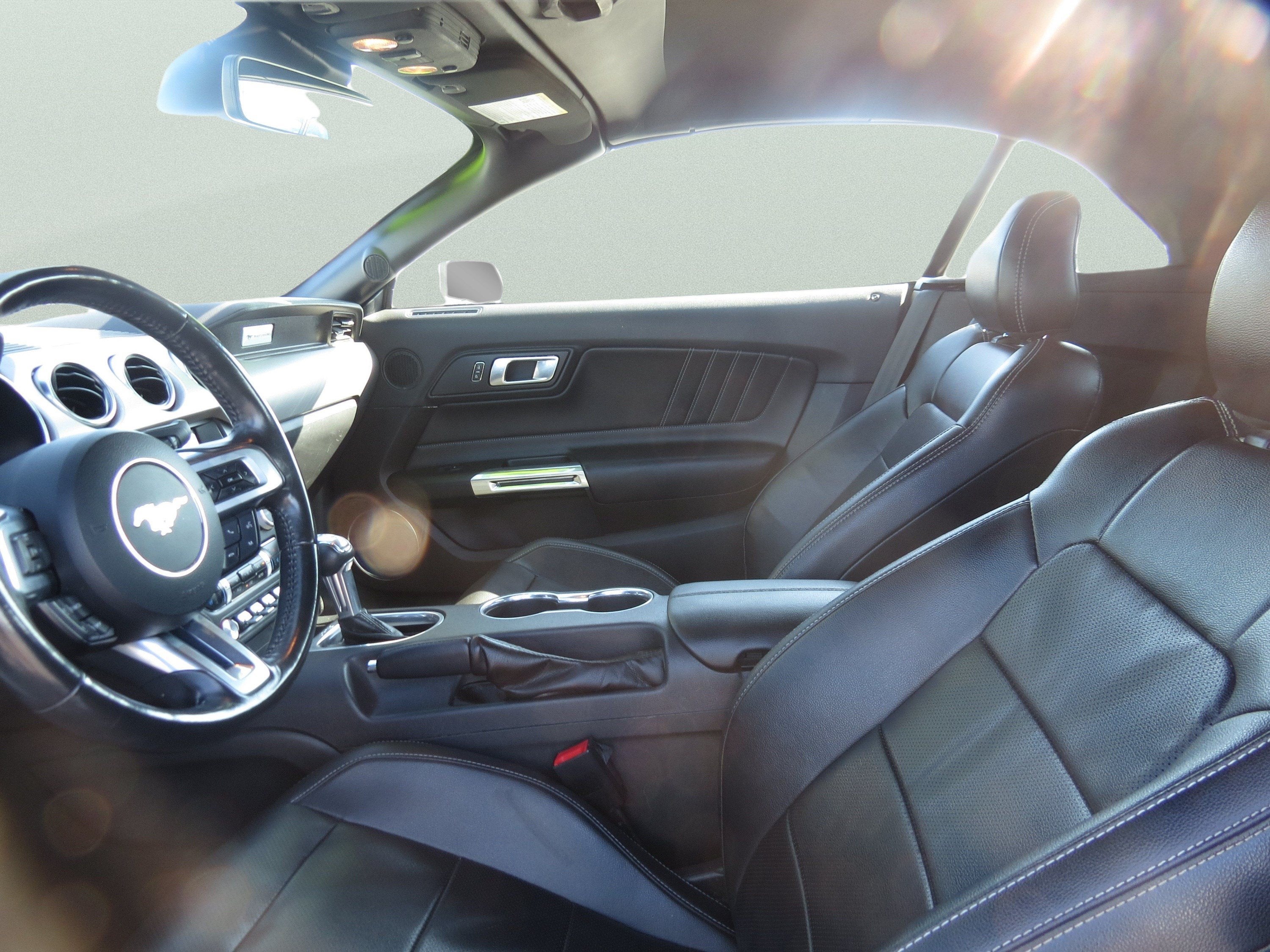 2022 Ford Mustang Base
