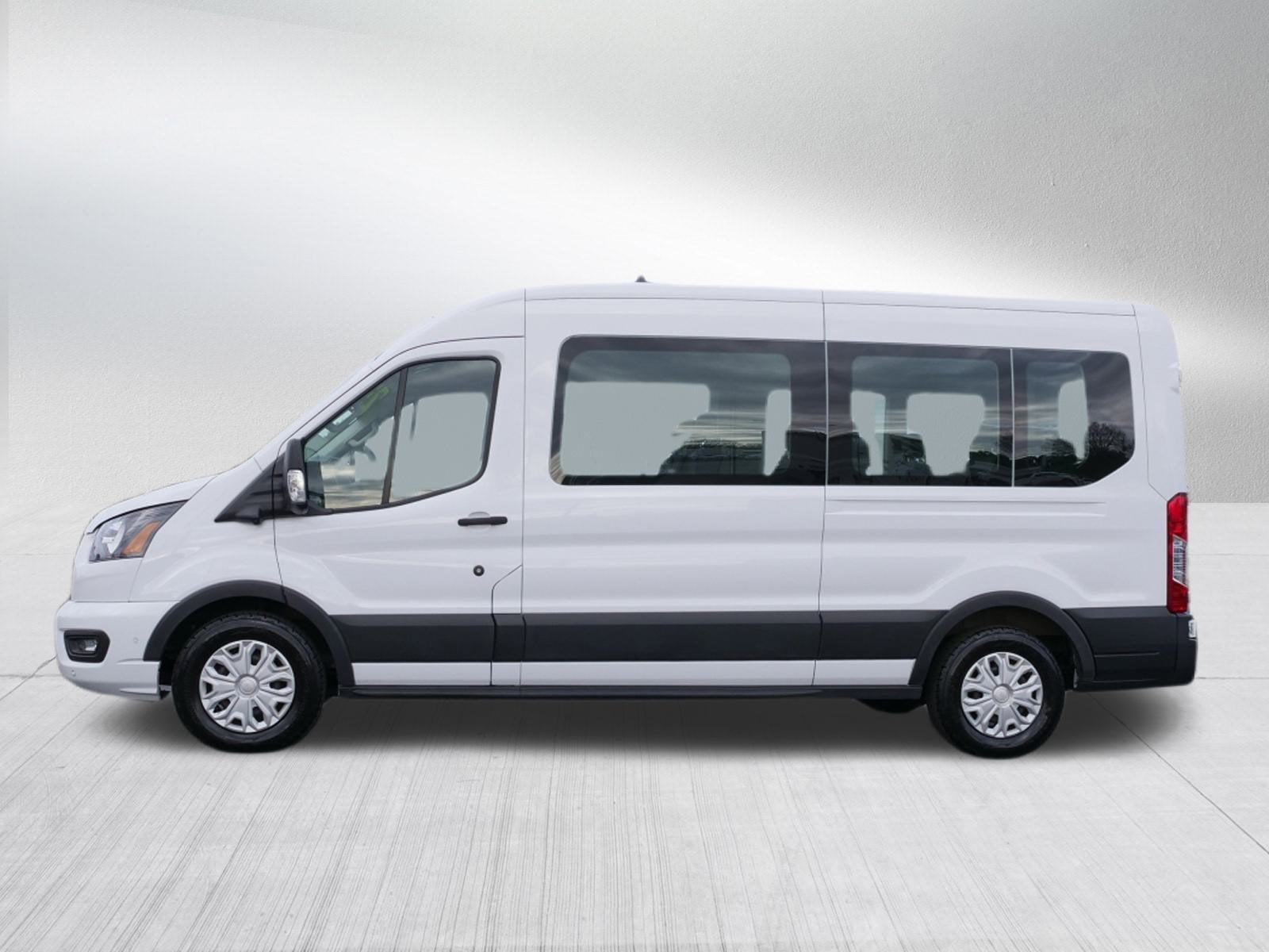 2023 Ford Transit Passenger Wagon Base