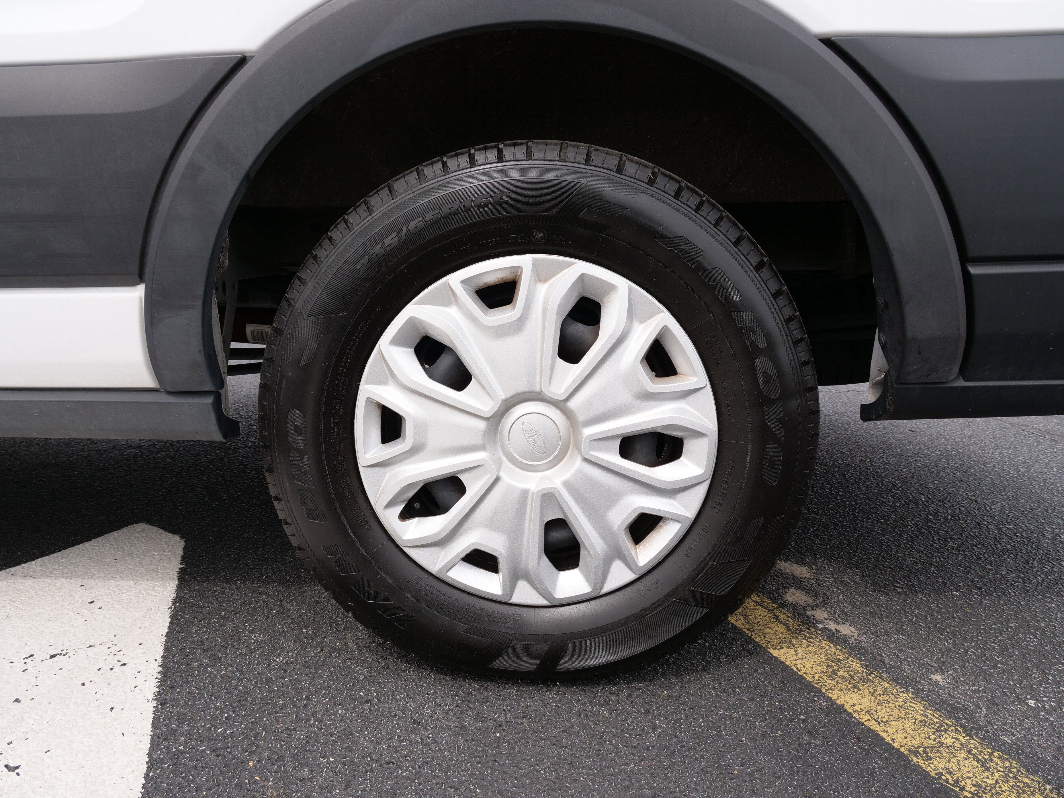 2024 Ford Transit Passenger Wagon Base