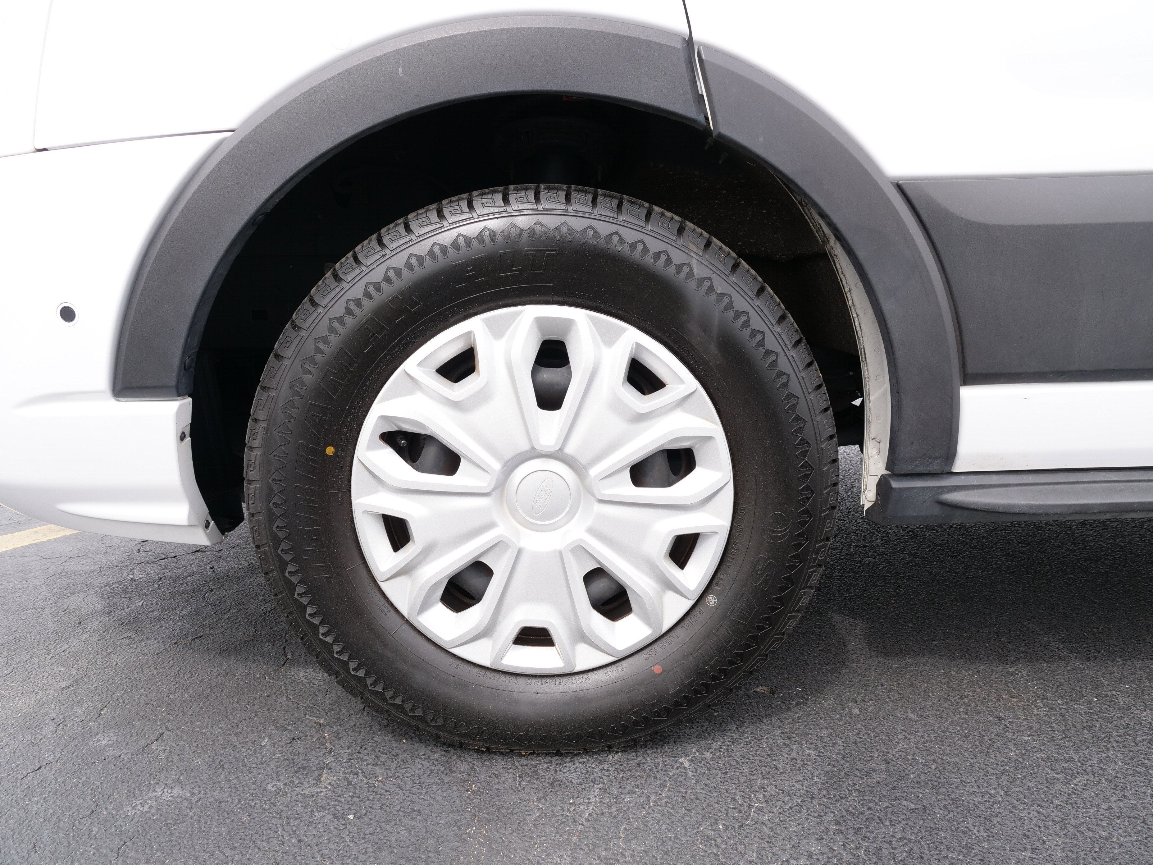 2024 Ford Transit Passenger Wagon Base