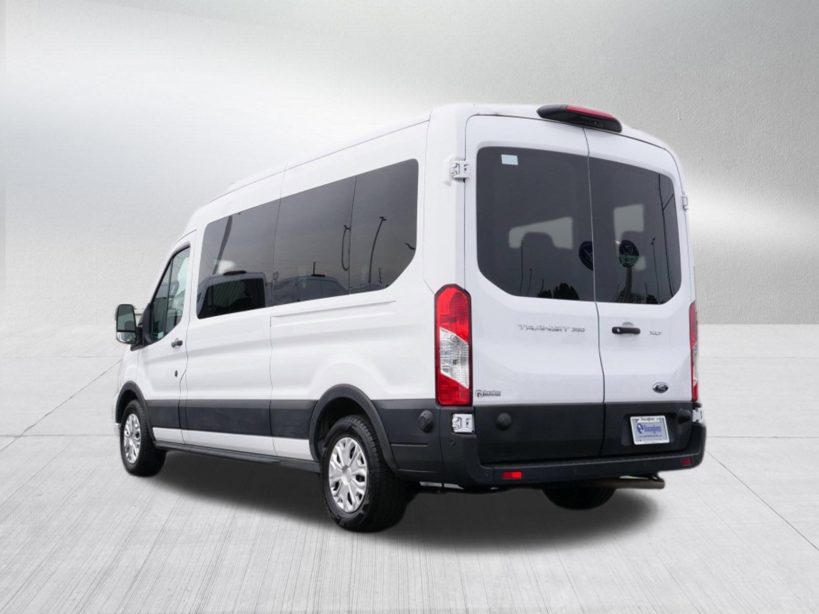 2024 Ford Transit Passenger Wagon Base