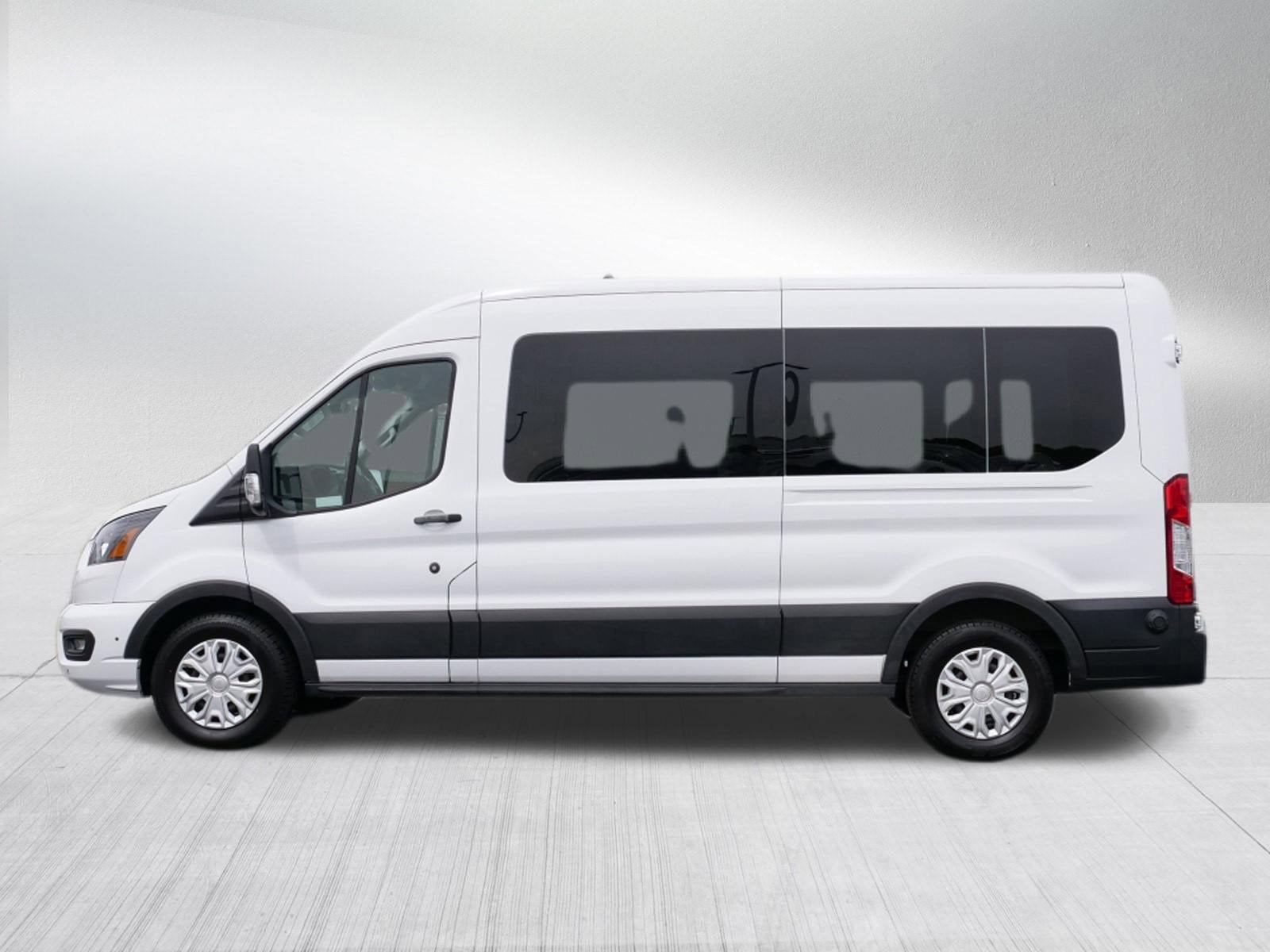 2024 Ford Transit Passenger Wagon Base