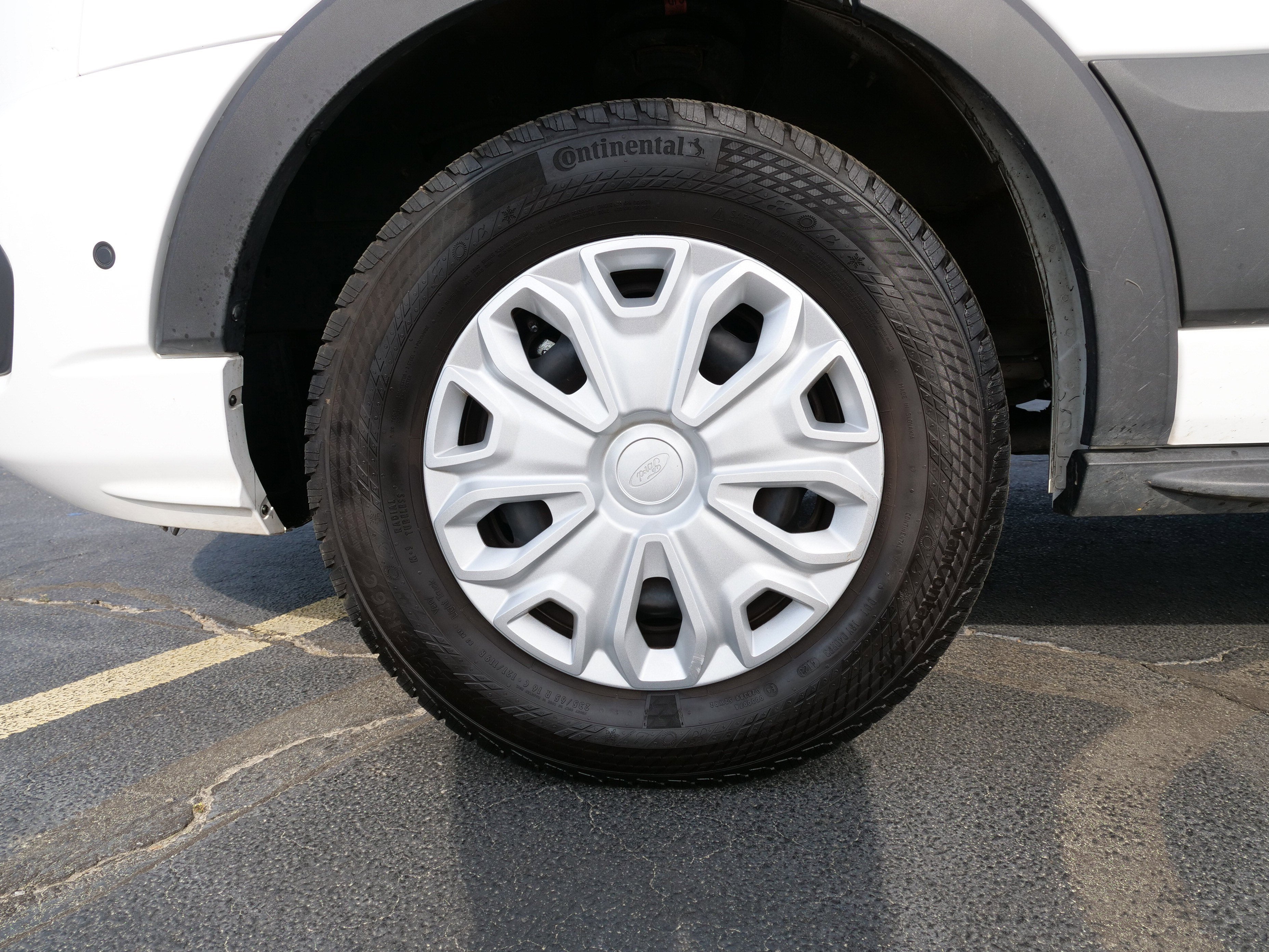 2024 Ford Transit Passenger Wagon Base