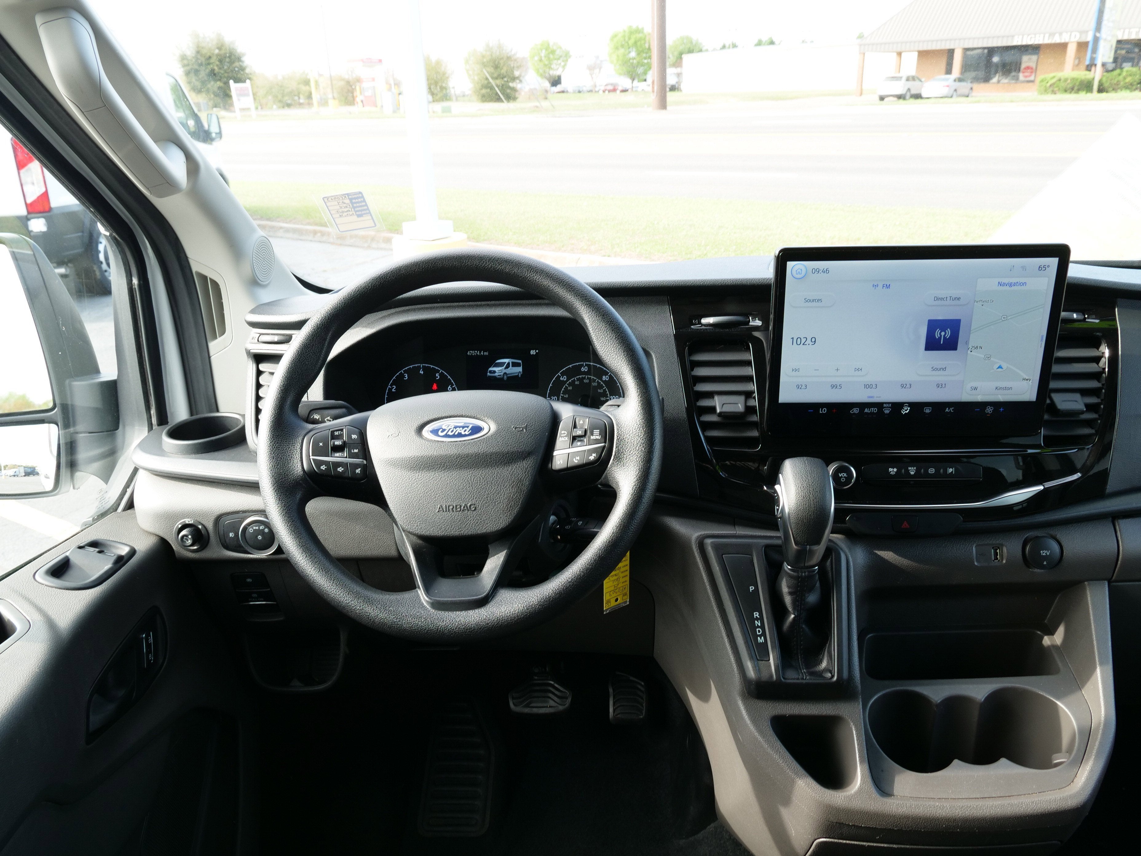 2024 Ford Transit Passenger Wagon Base