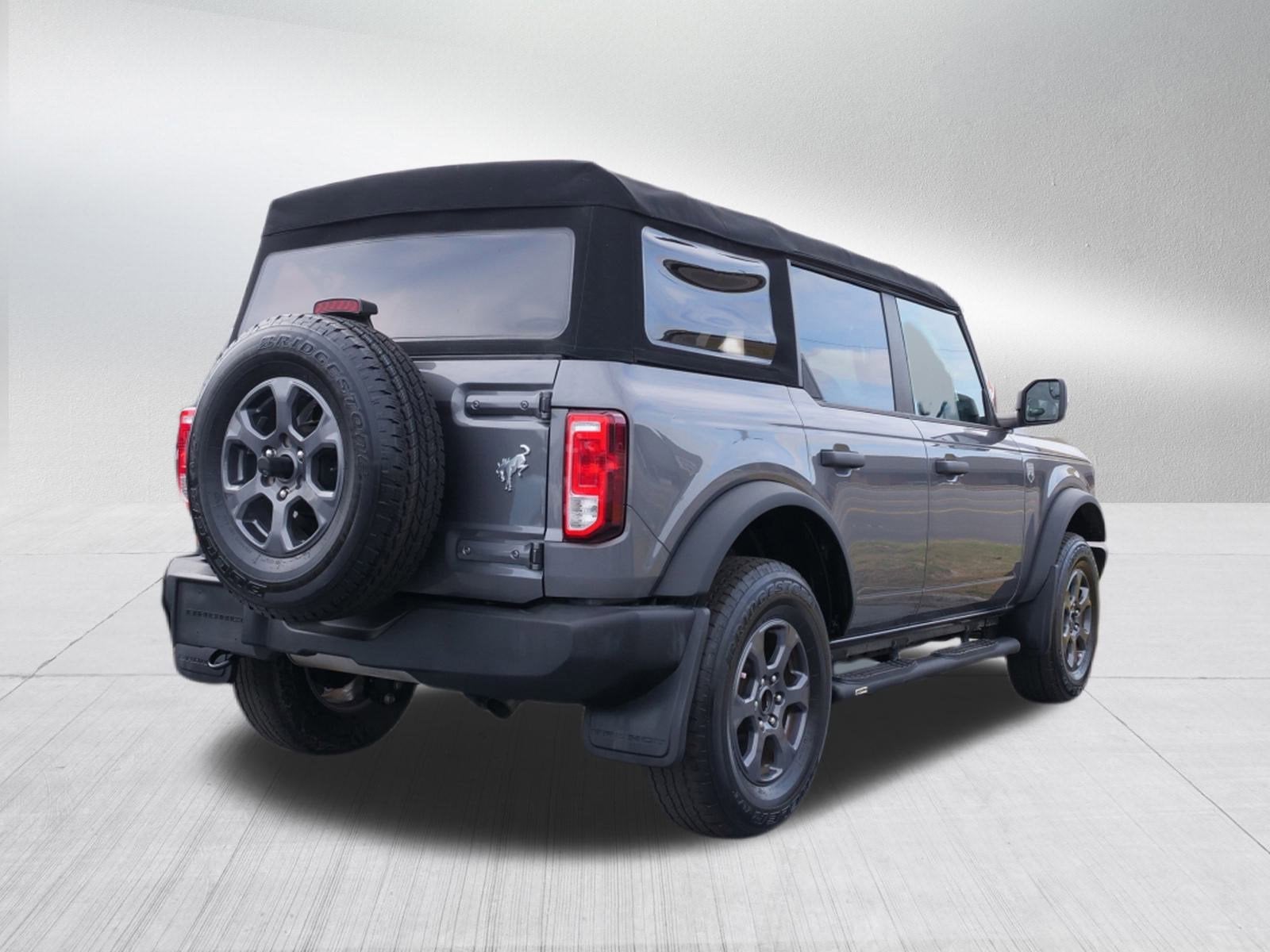 2021 Ford Bronco Base