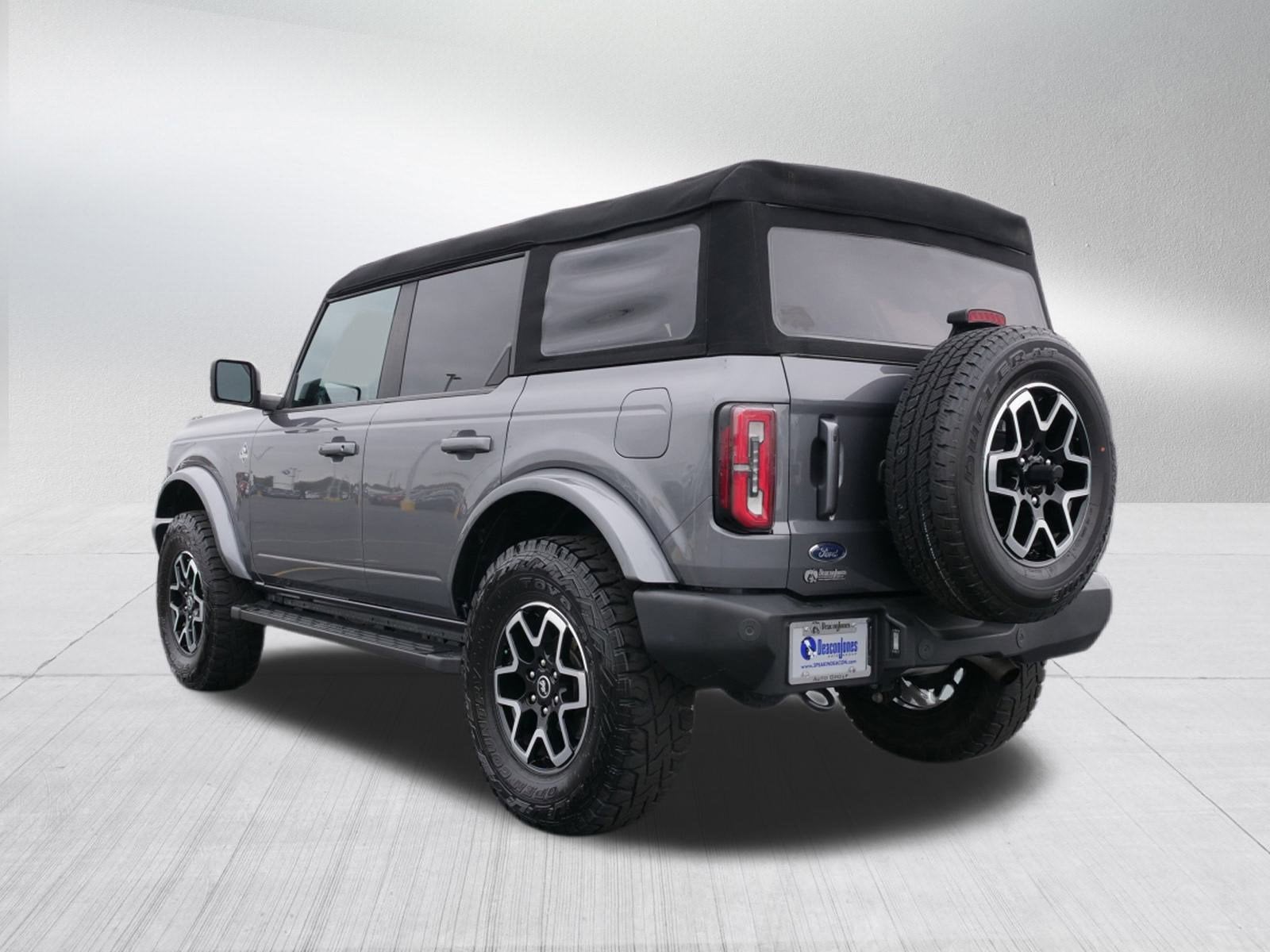 2023 Ford Bronco Outer Banks