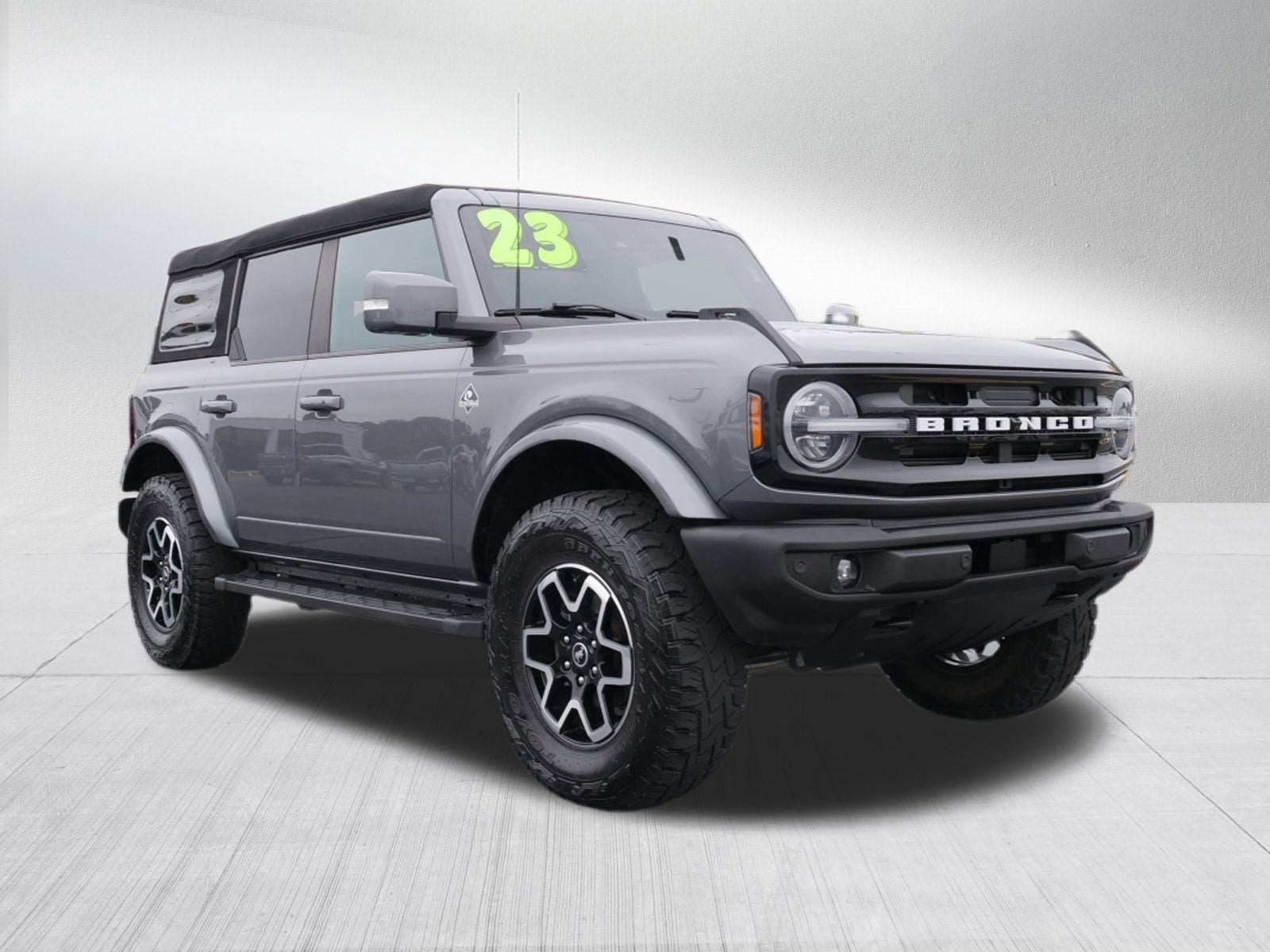 2023 Ford Bronco Outer Banks