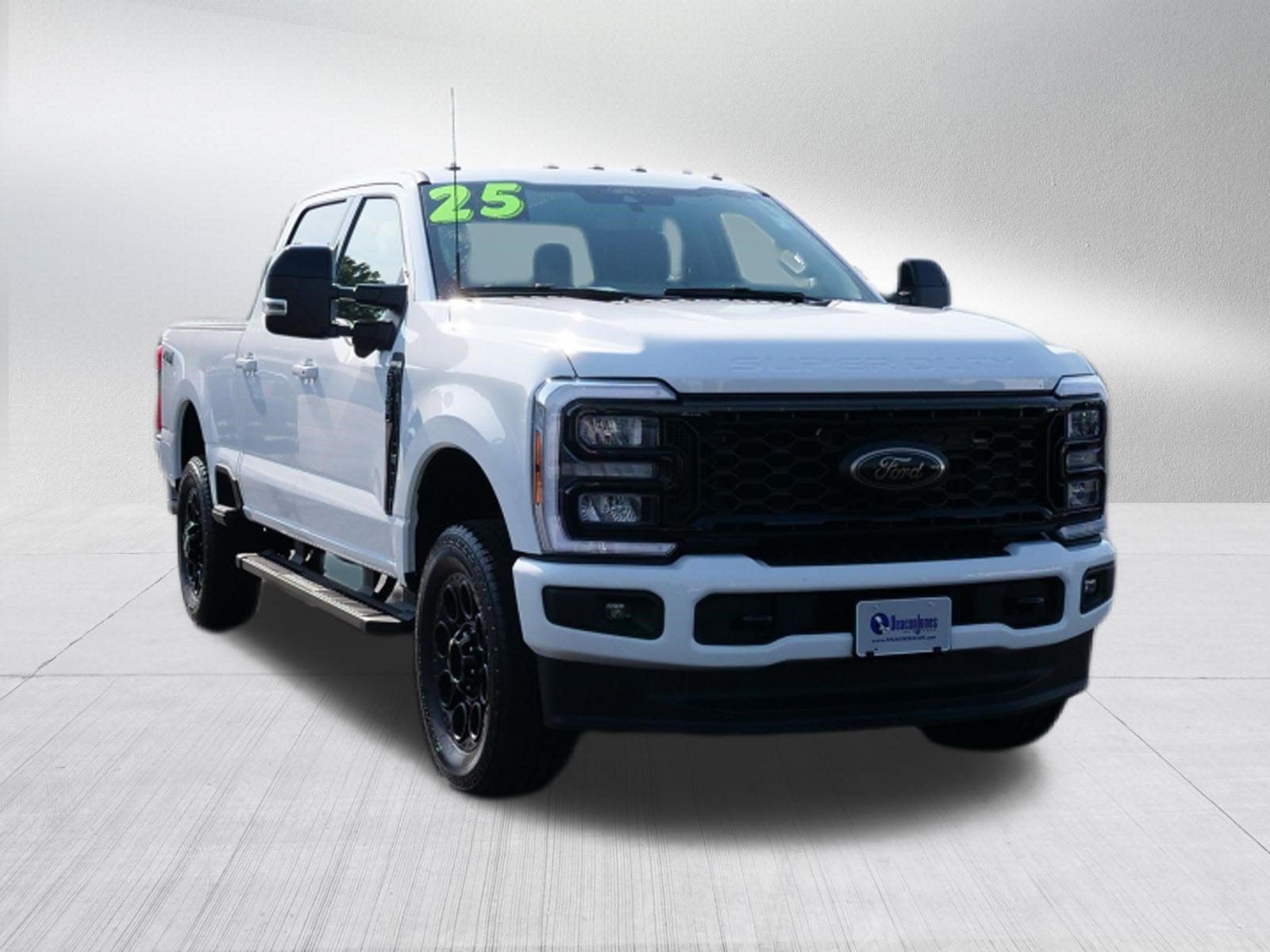 2025 Ford Super Duty F-350 SRW Base