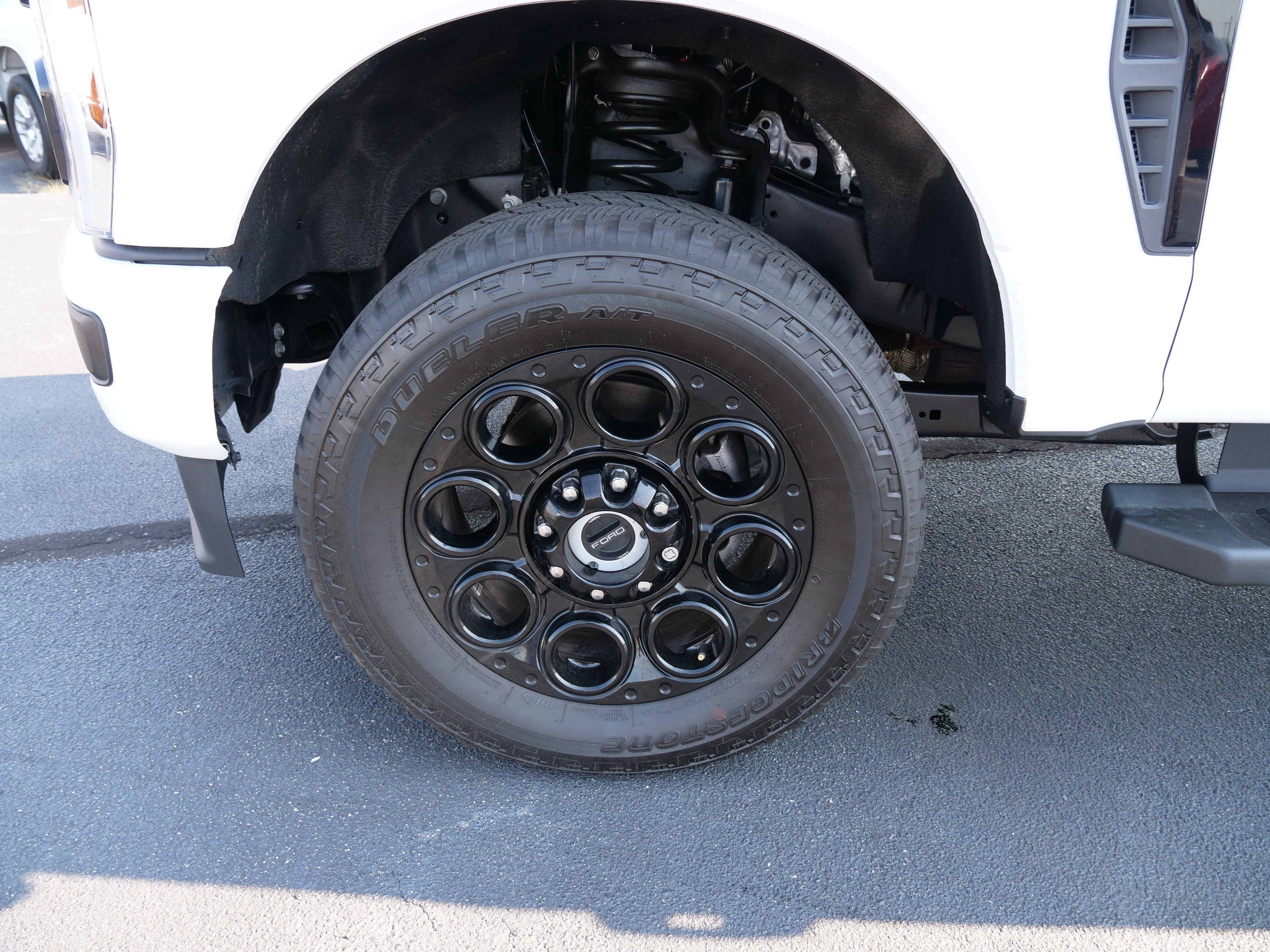2025 Ford Super Duty F-350 SRW Base
