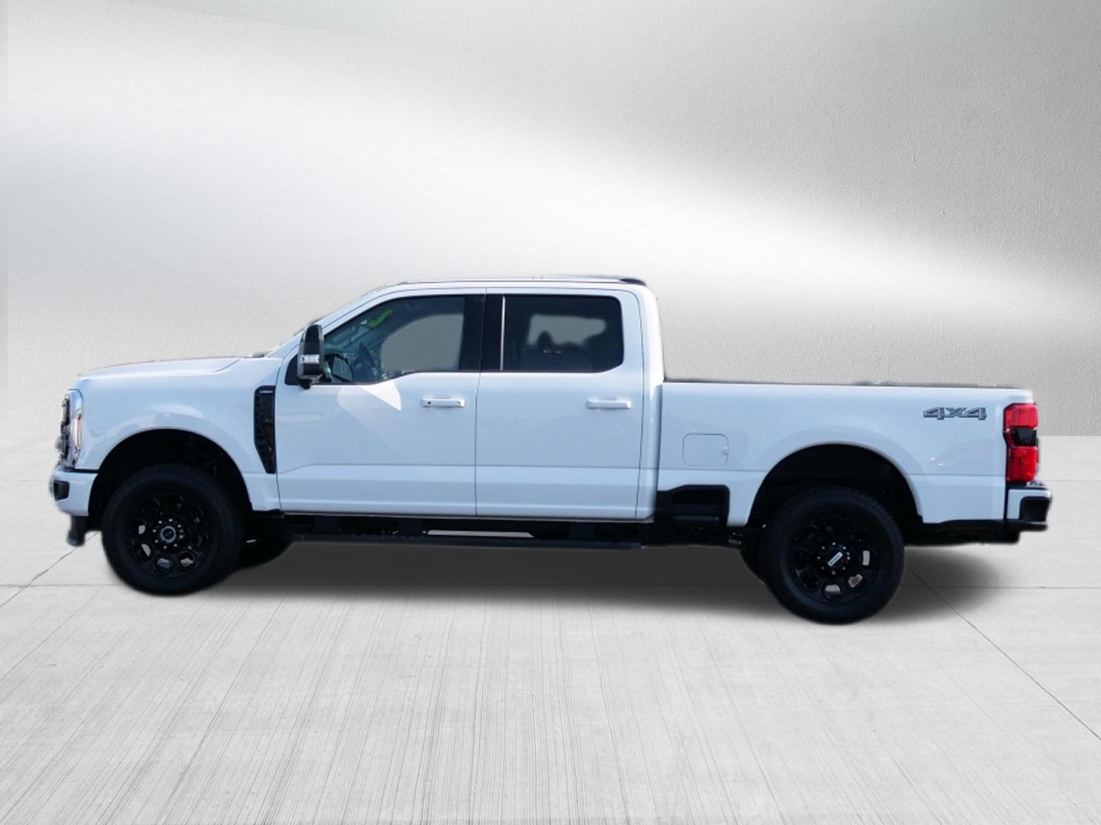 2025 Ford Super Duty F-350 SRW Base