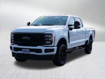 2025 Ford Super Duty F-350 SRW Base