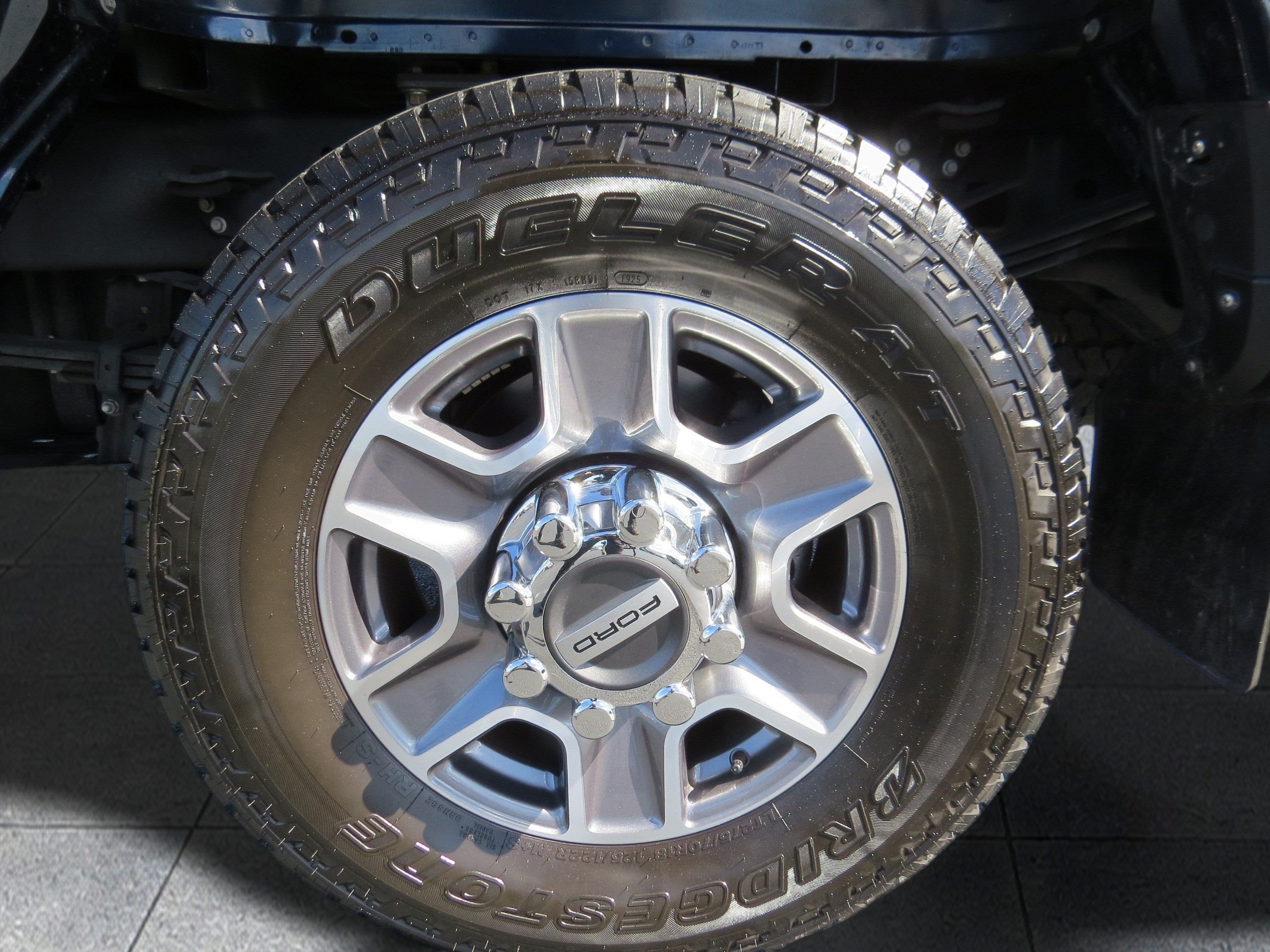 2025 Ford Super Duty F-350 SRW Base