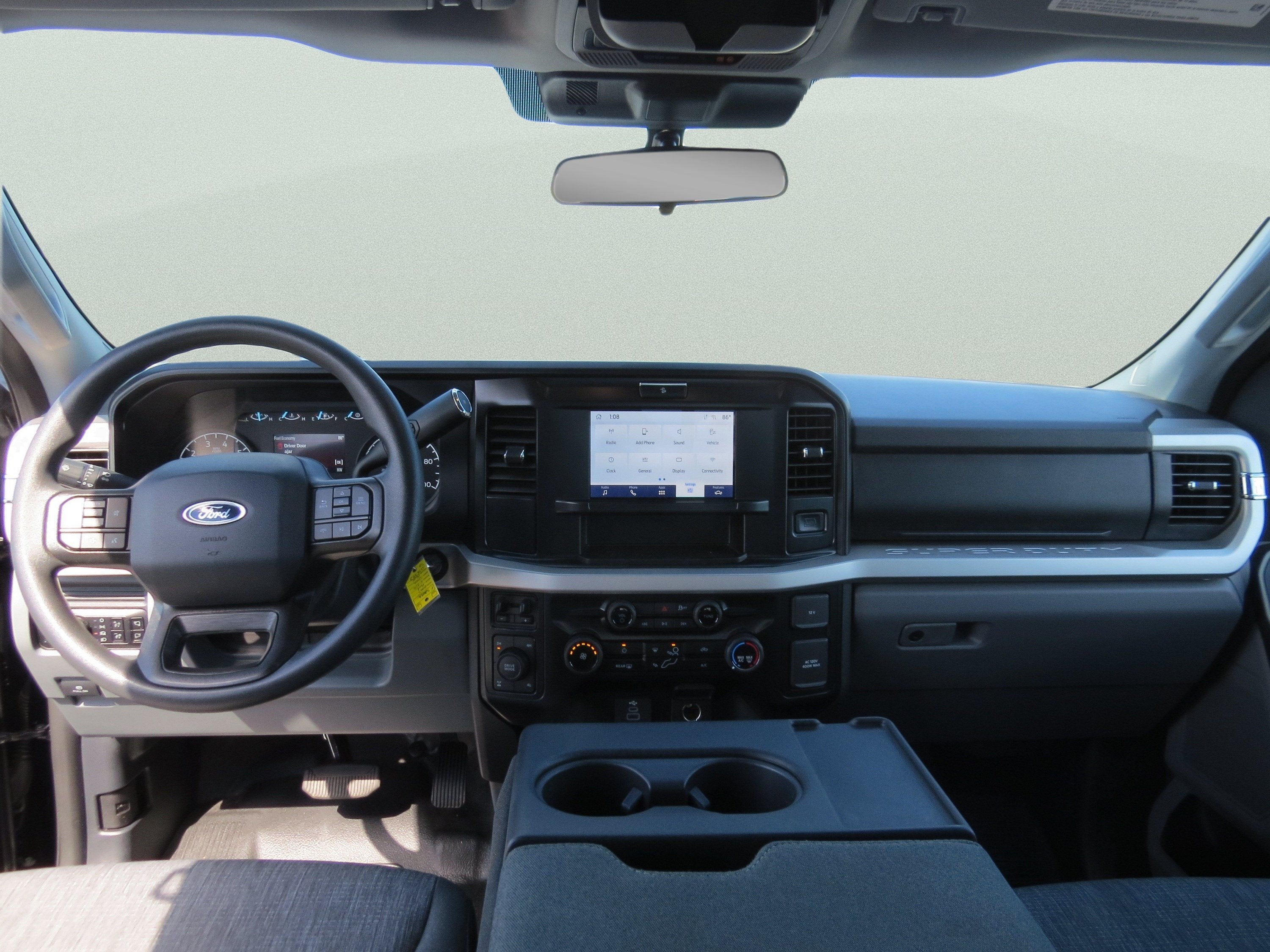 2025 Ford Super Duty F-350 SRW Base