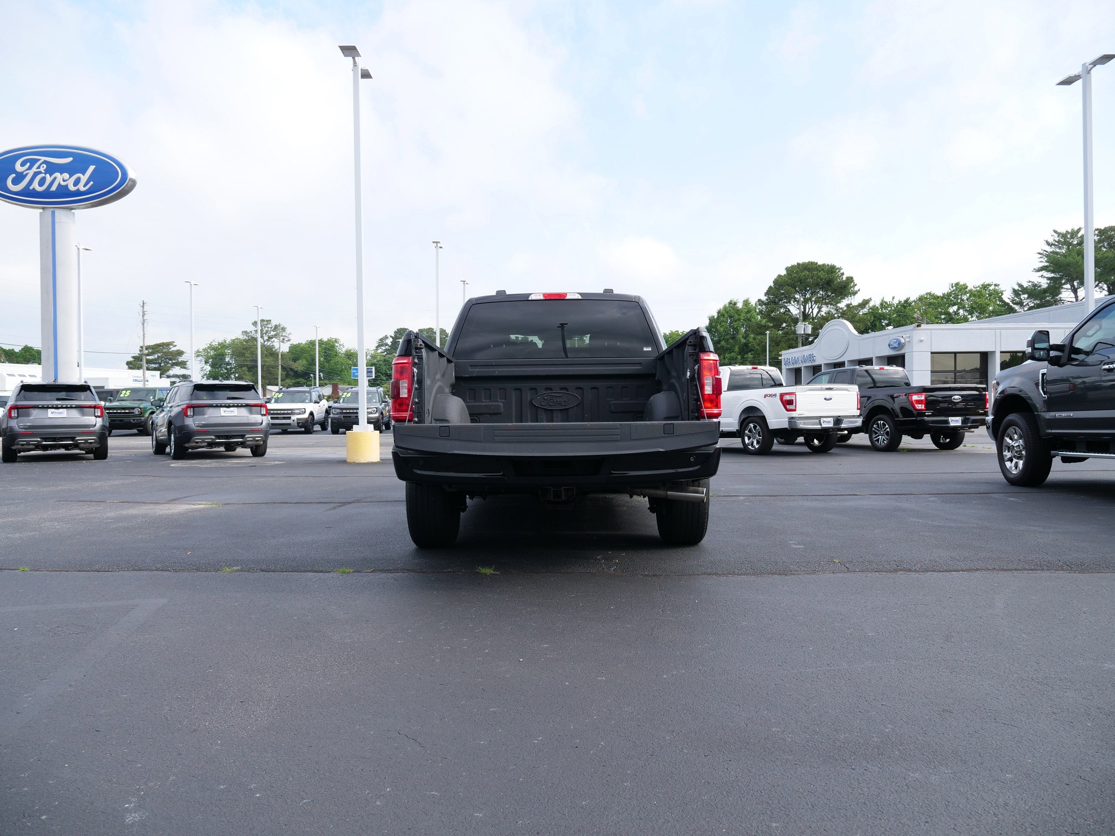 2023 Ford F-150 Base