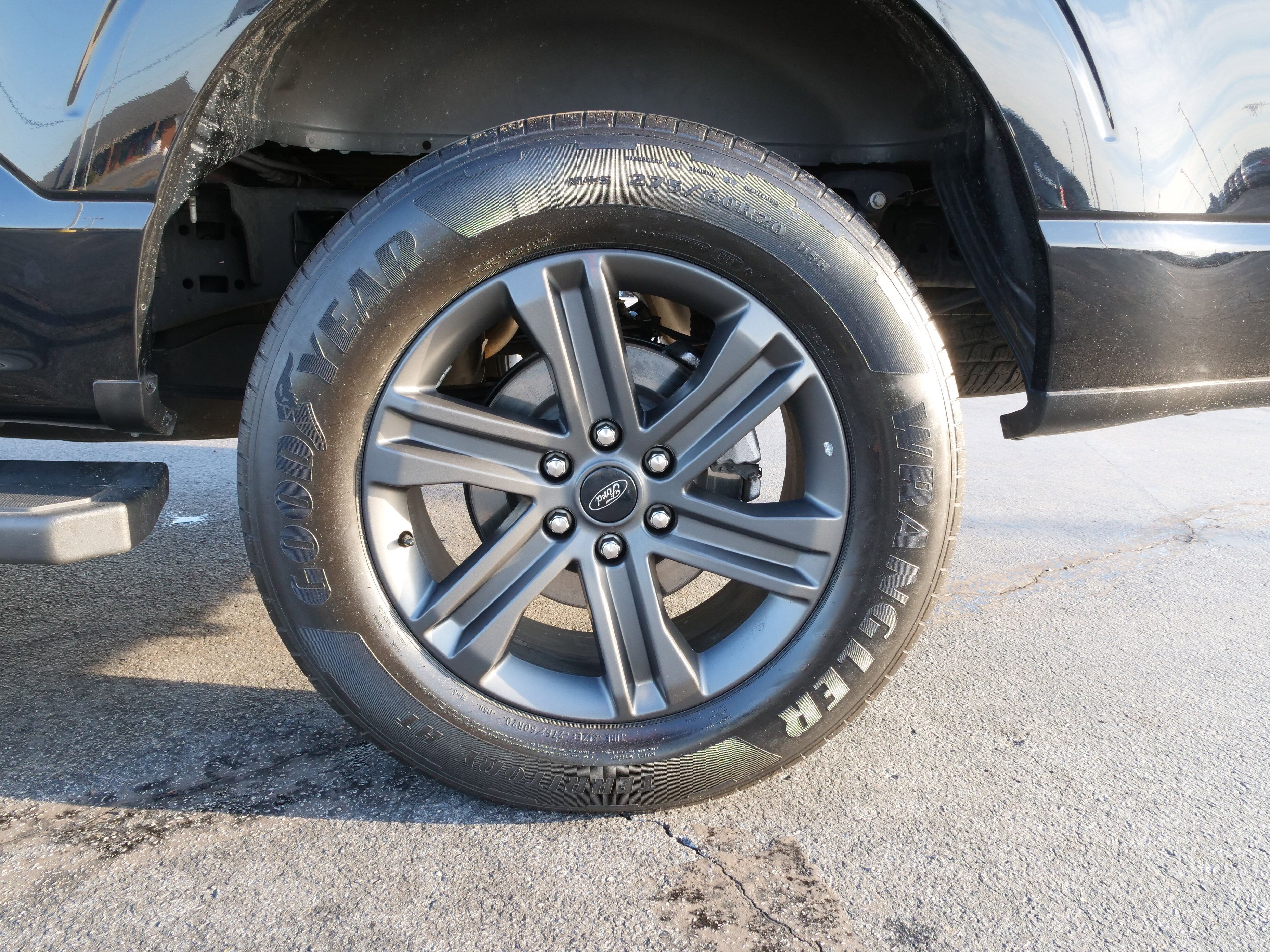 2023 Ford F-150 Base