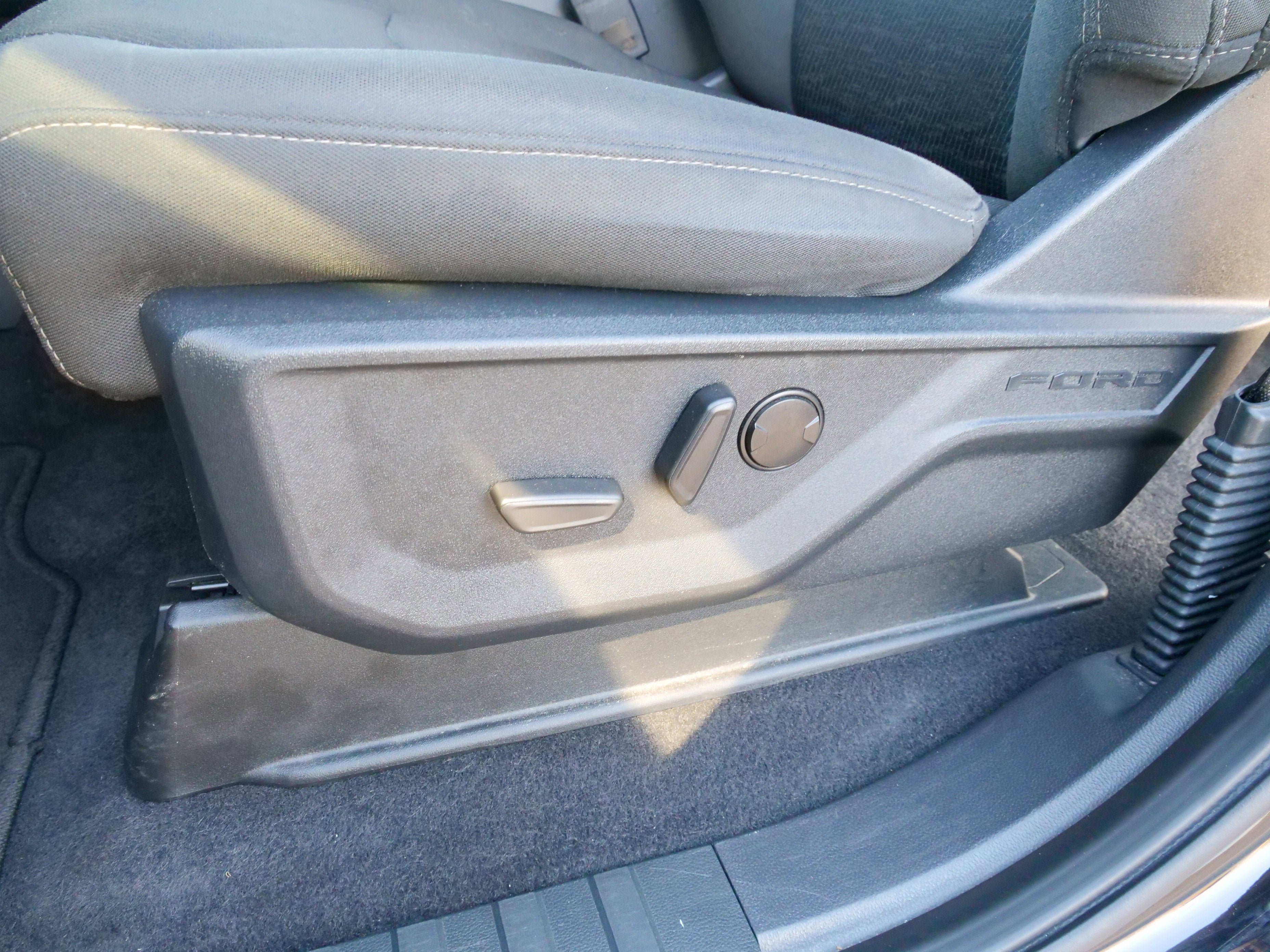 2023 Ford F-150 Base