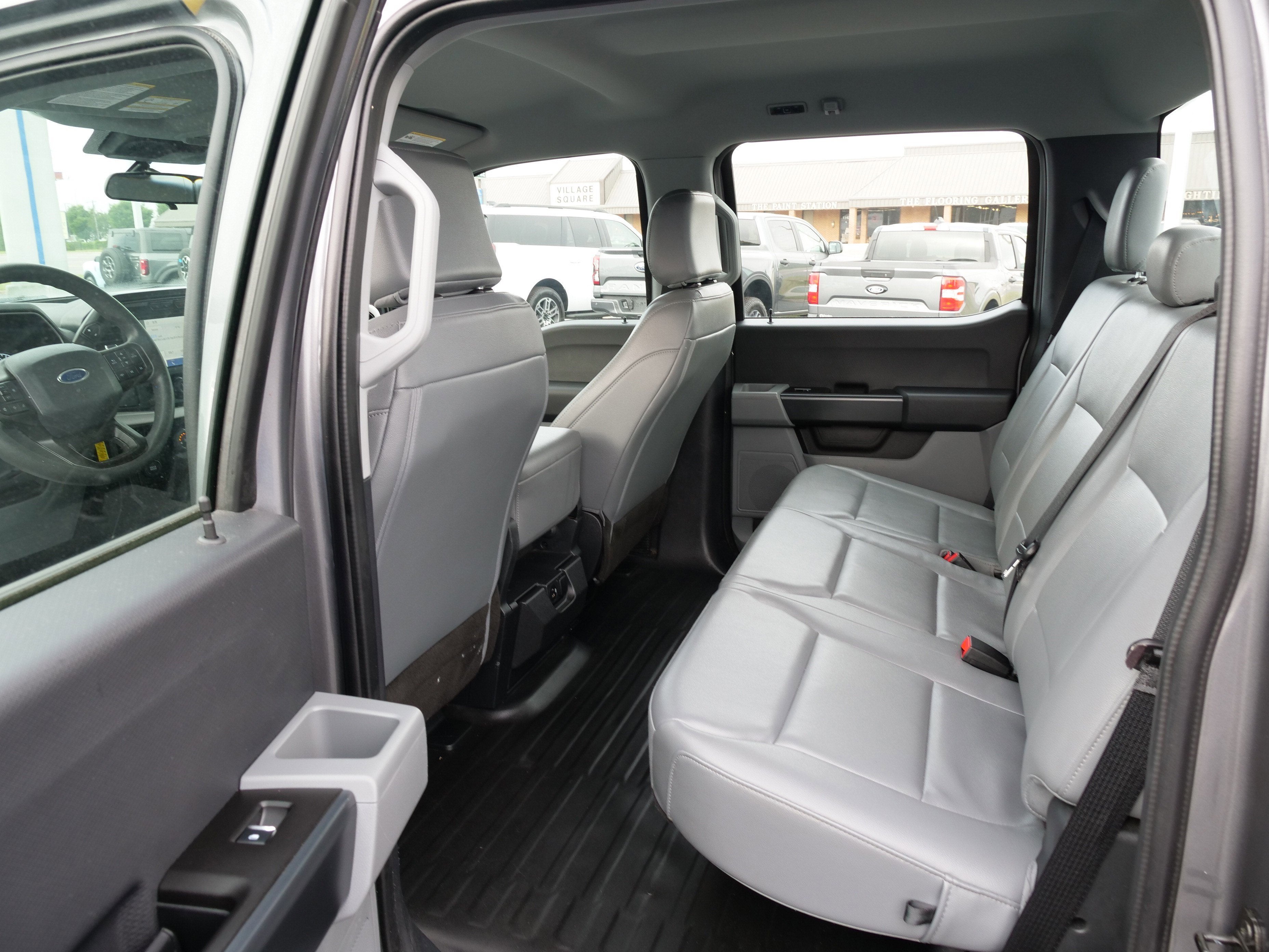 2023 Ford F-150 Base
