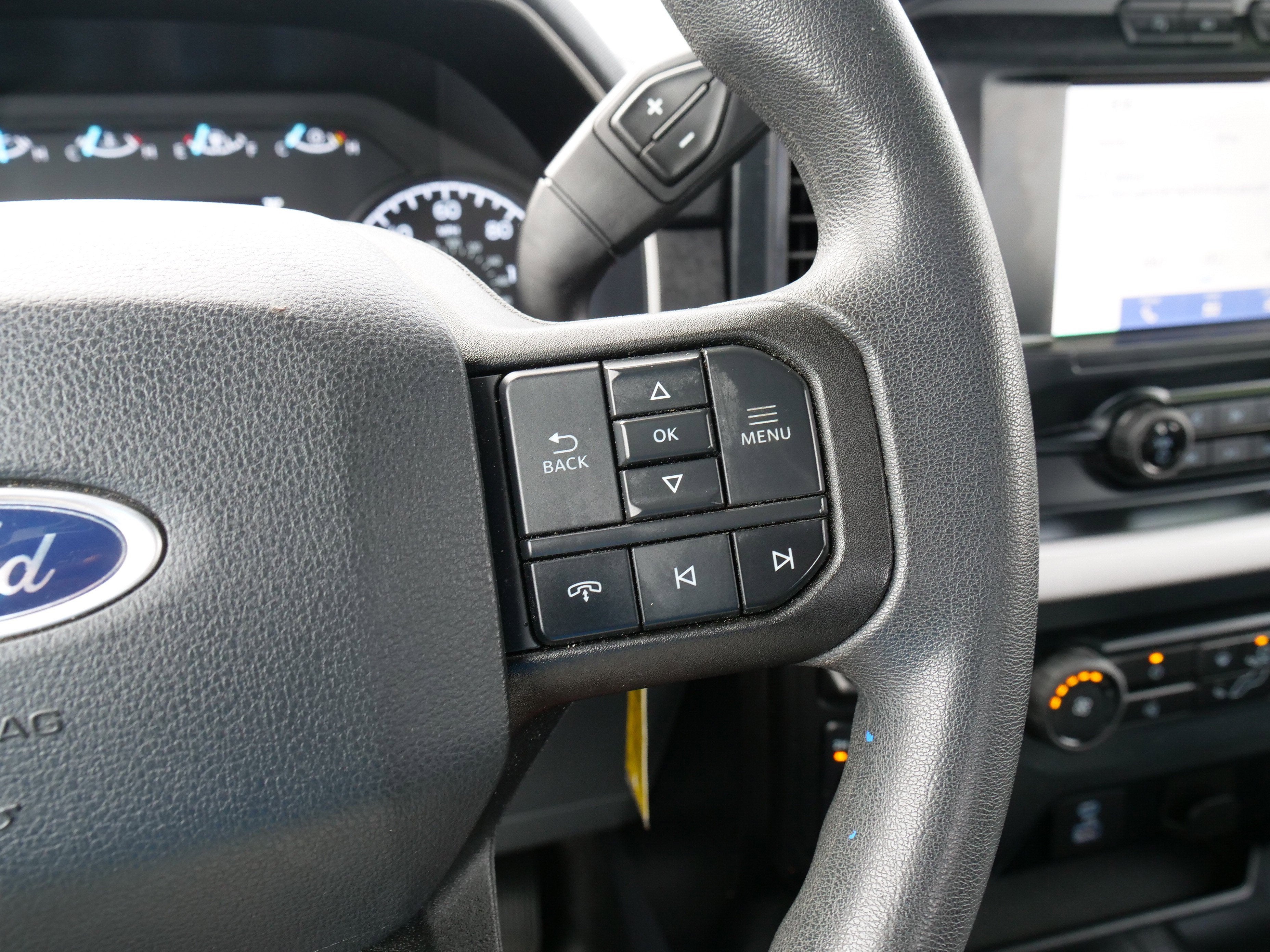 2023 Ford F-150 Base