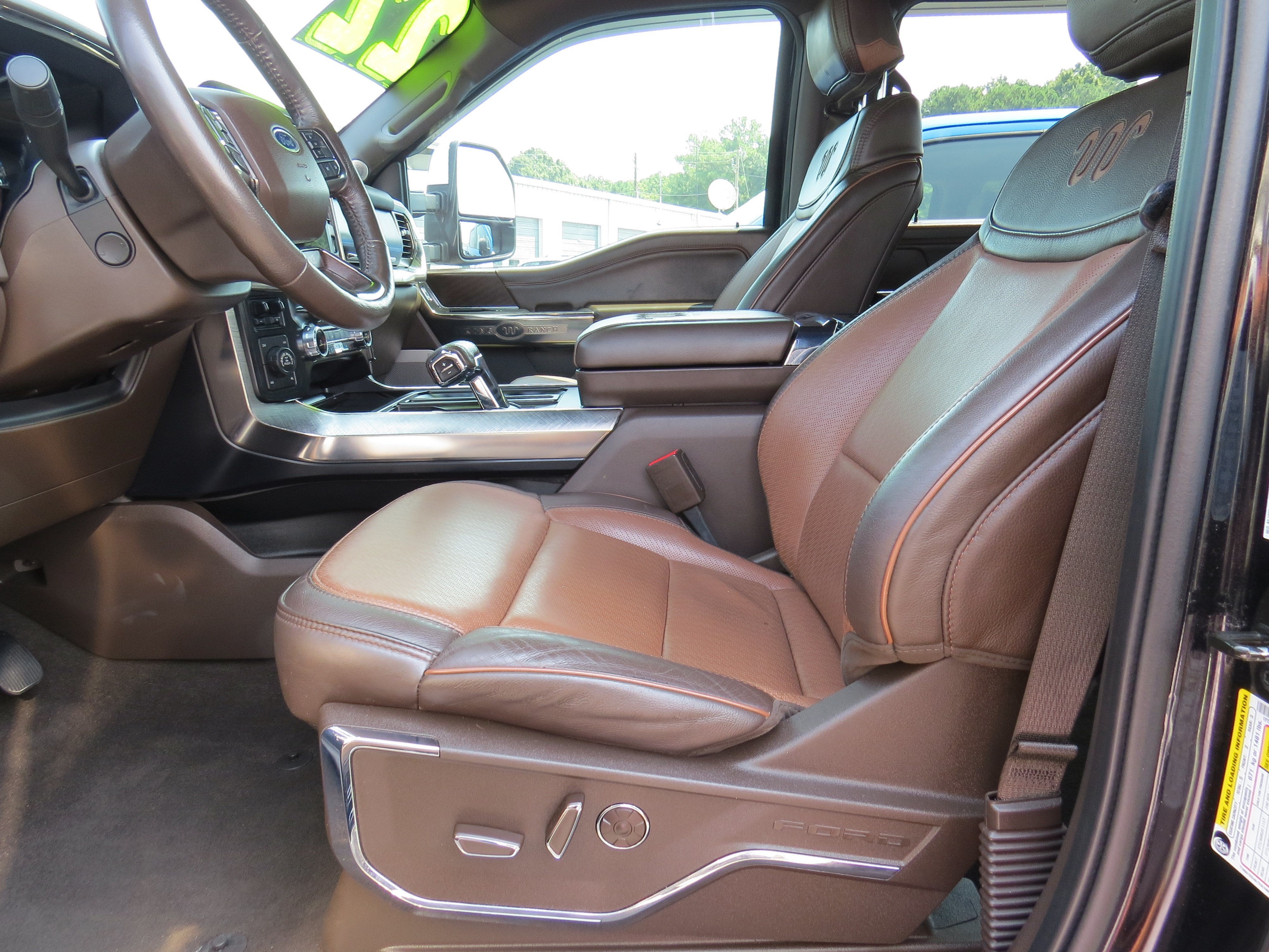 2022 Ford F-150 Base