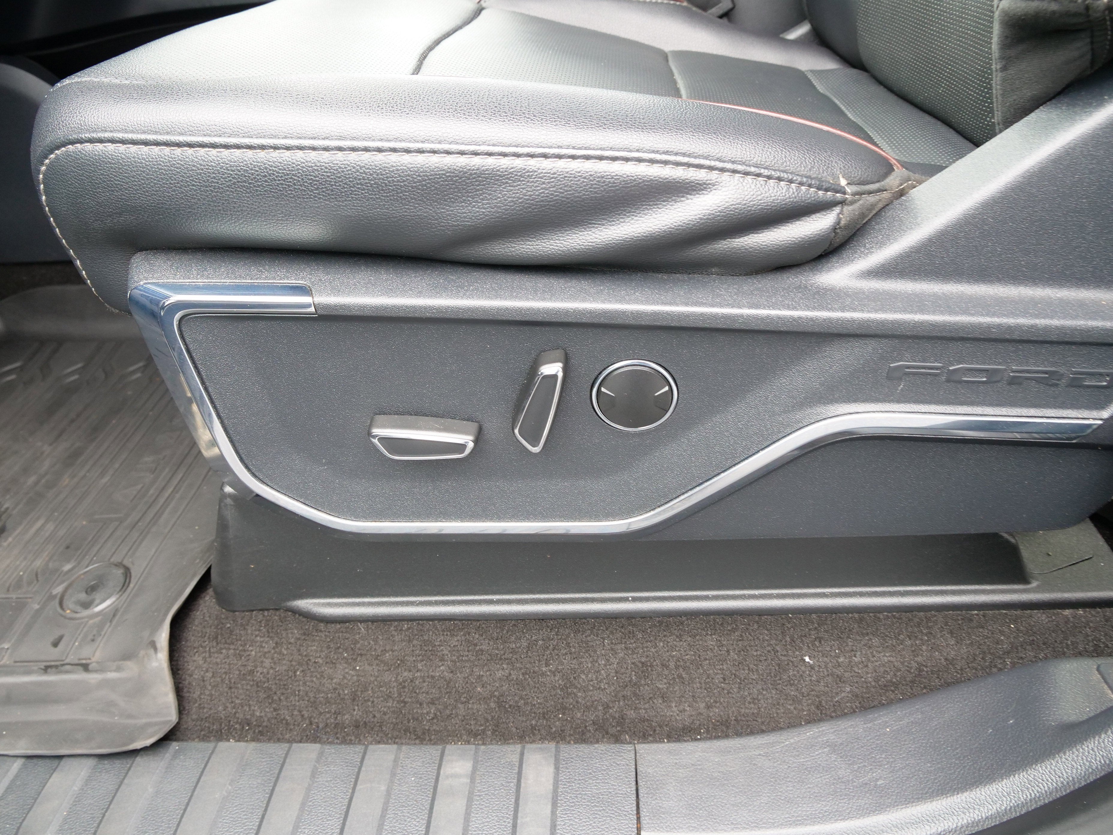 2022 Ford F-150 Base