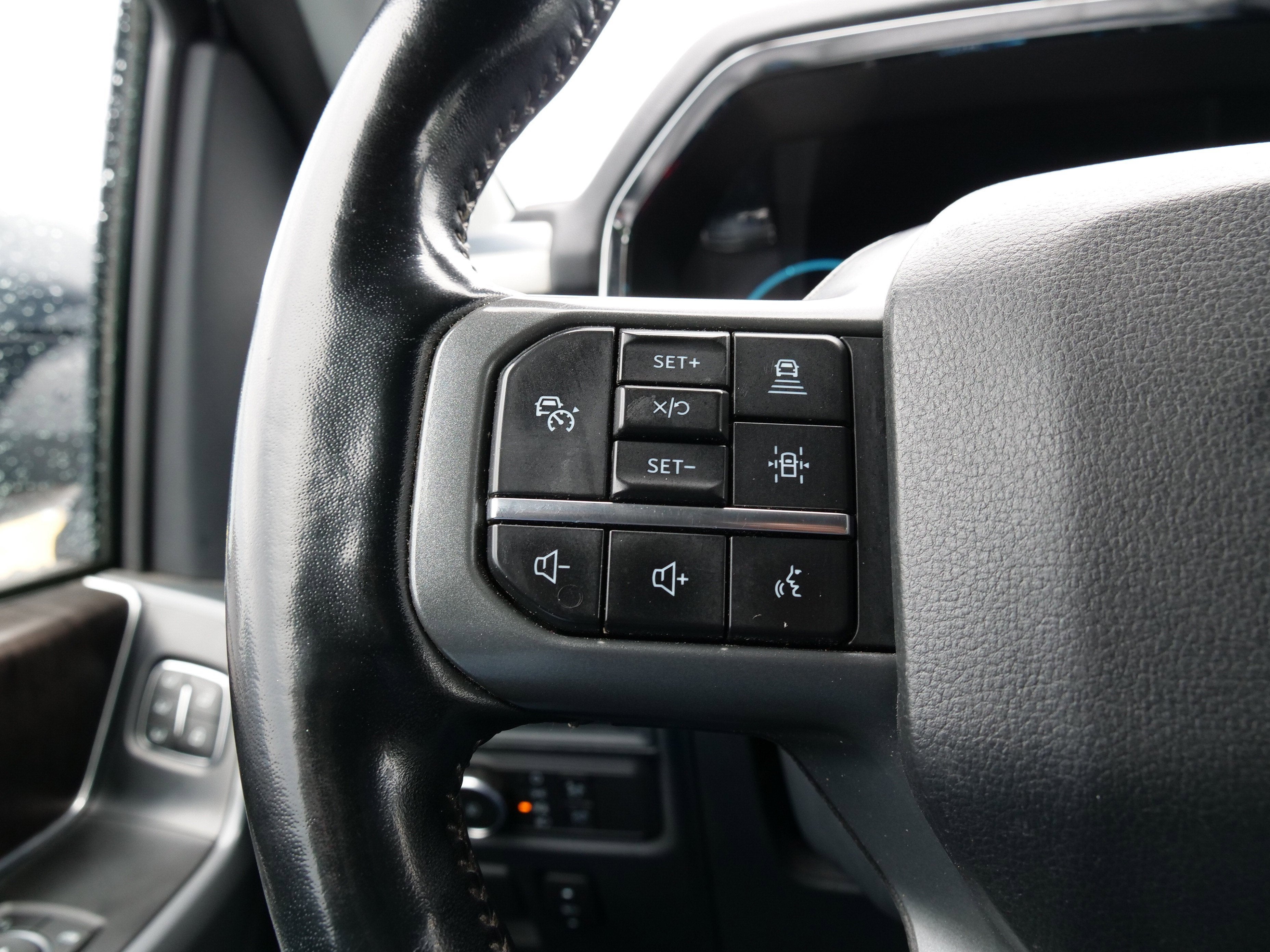 2022 Ford F-150 Base