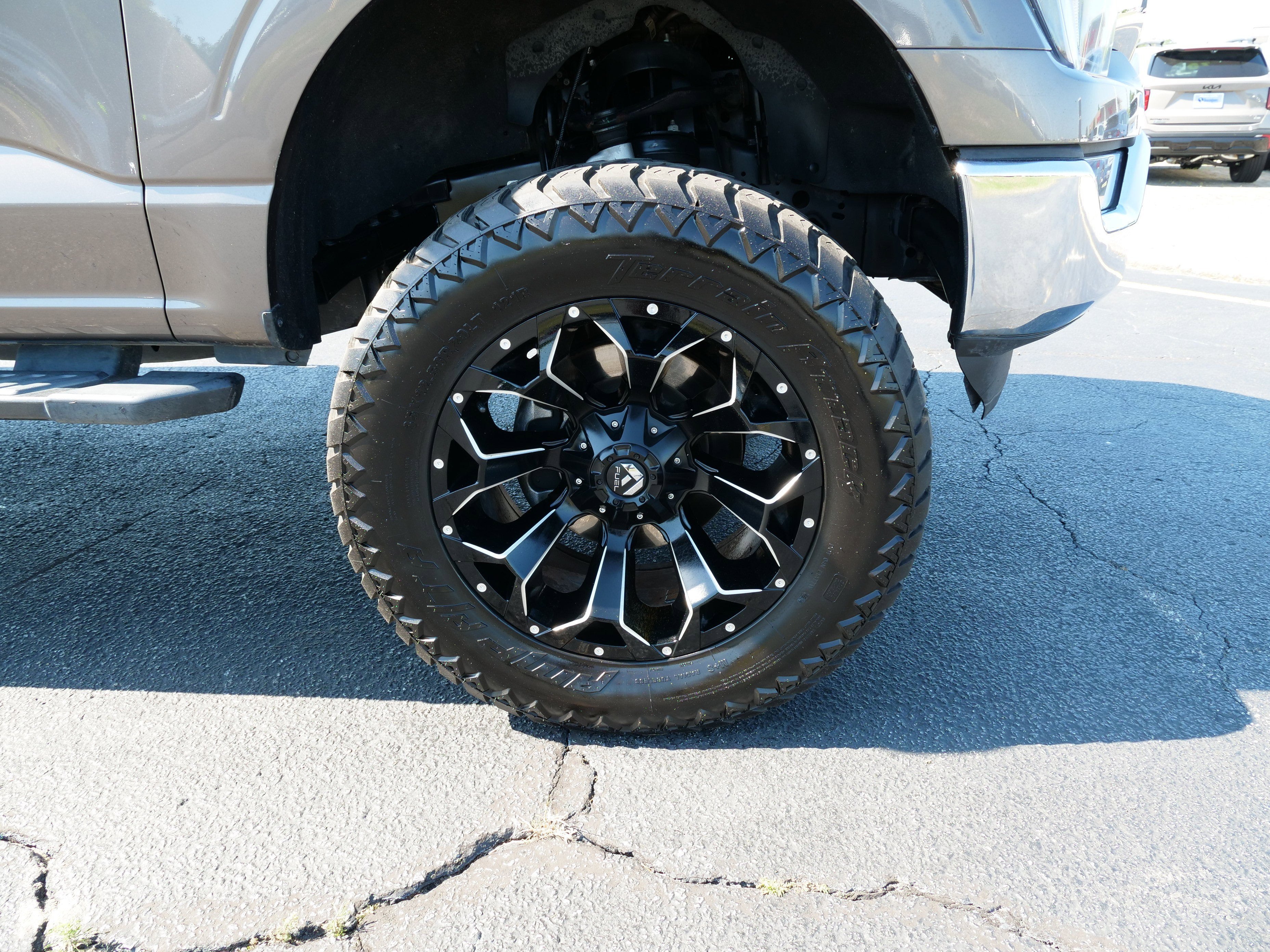 2023 Ford F-150 Base