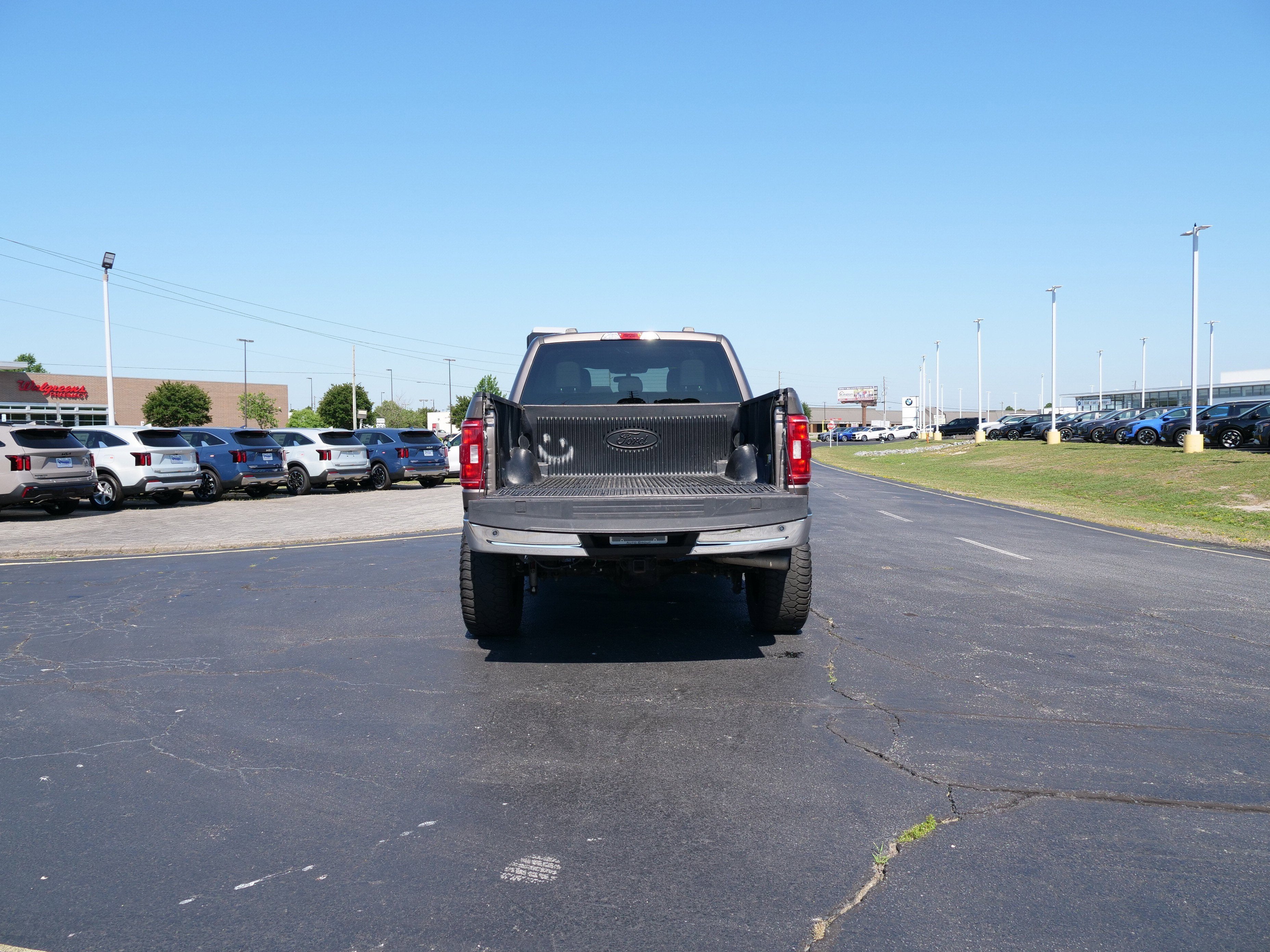 2023 Ford F-150 Base