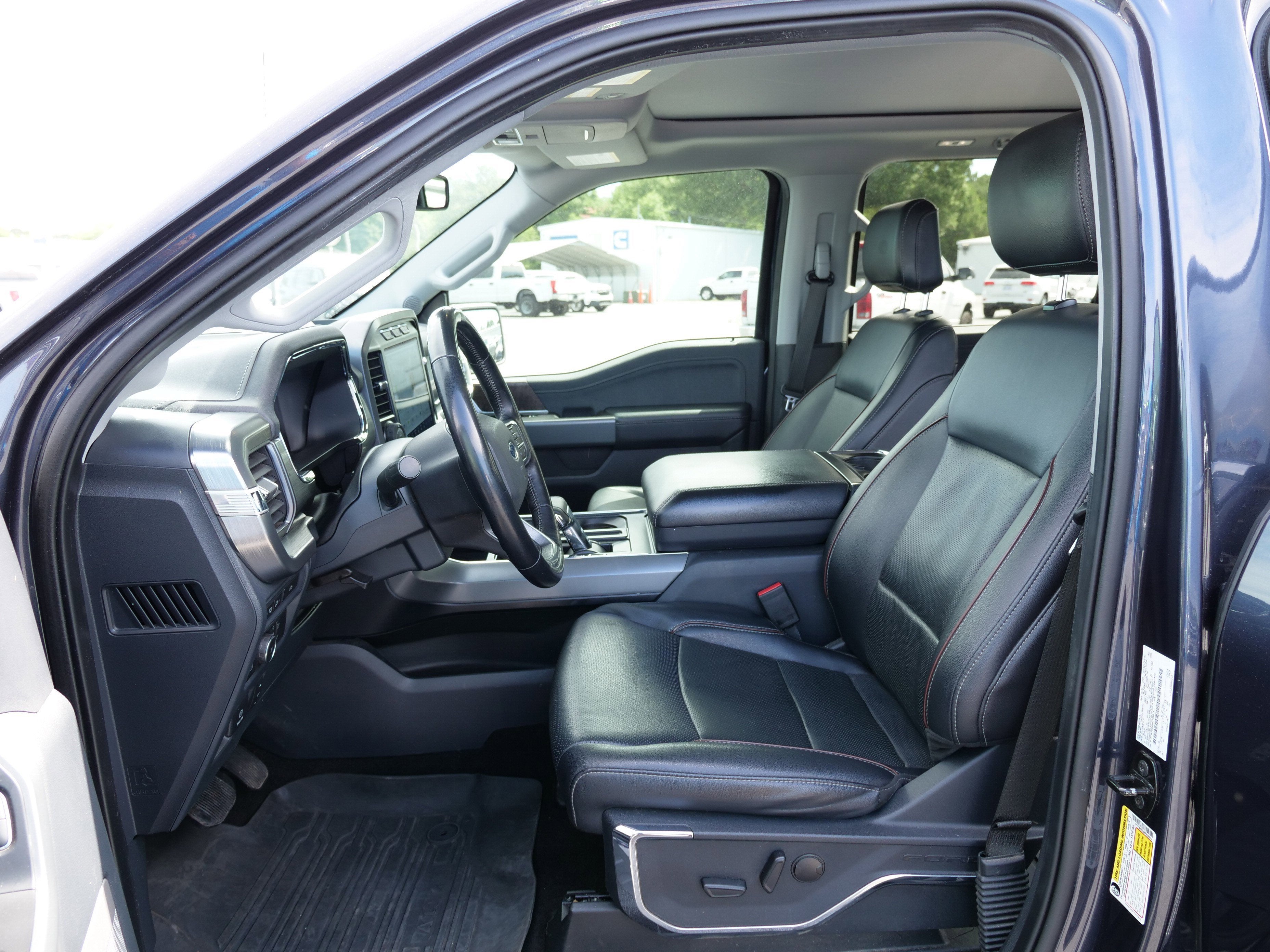 2022 Ford F-150 Base
