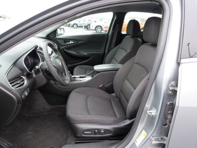 2025 Chevrolet Malibu LT