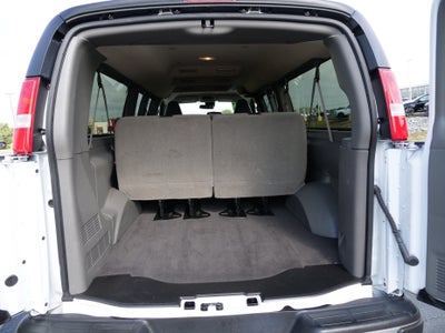 2025 Chevrolet Express Passenger LT