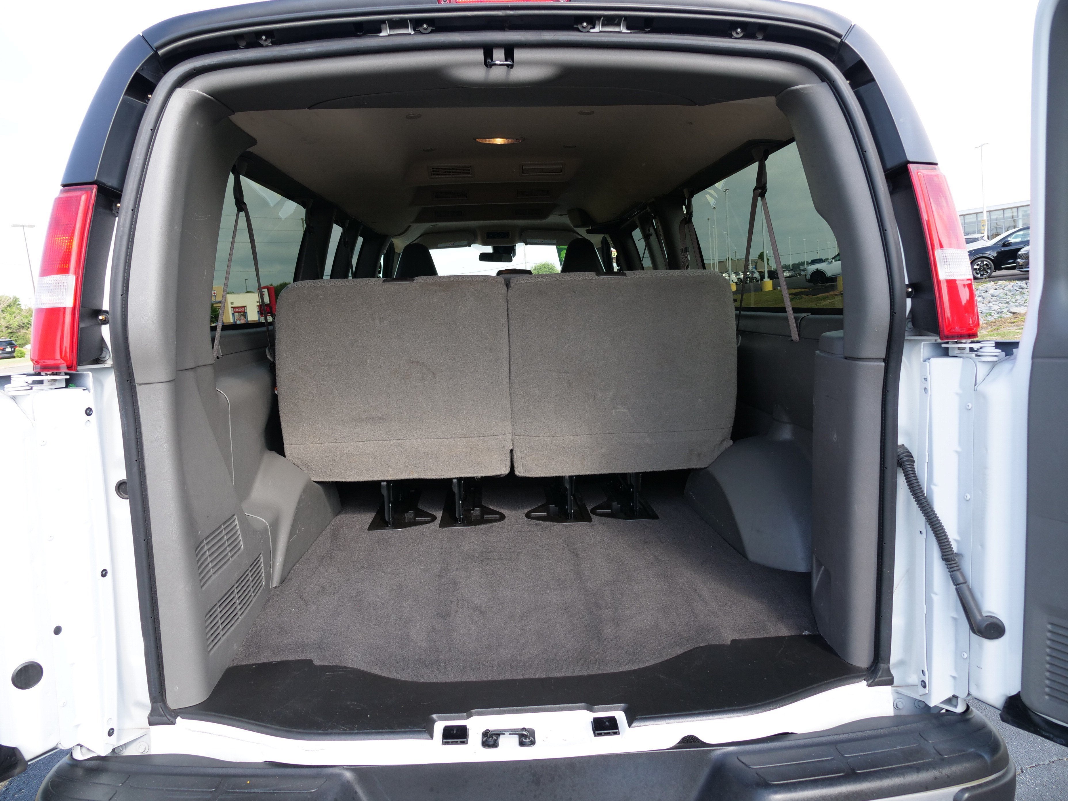 2025 Chevrolet Express Passenger LT