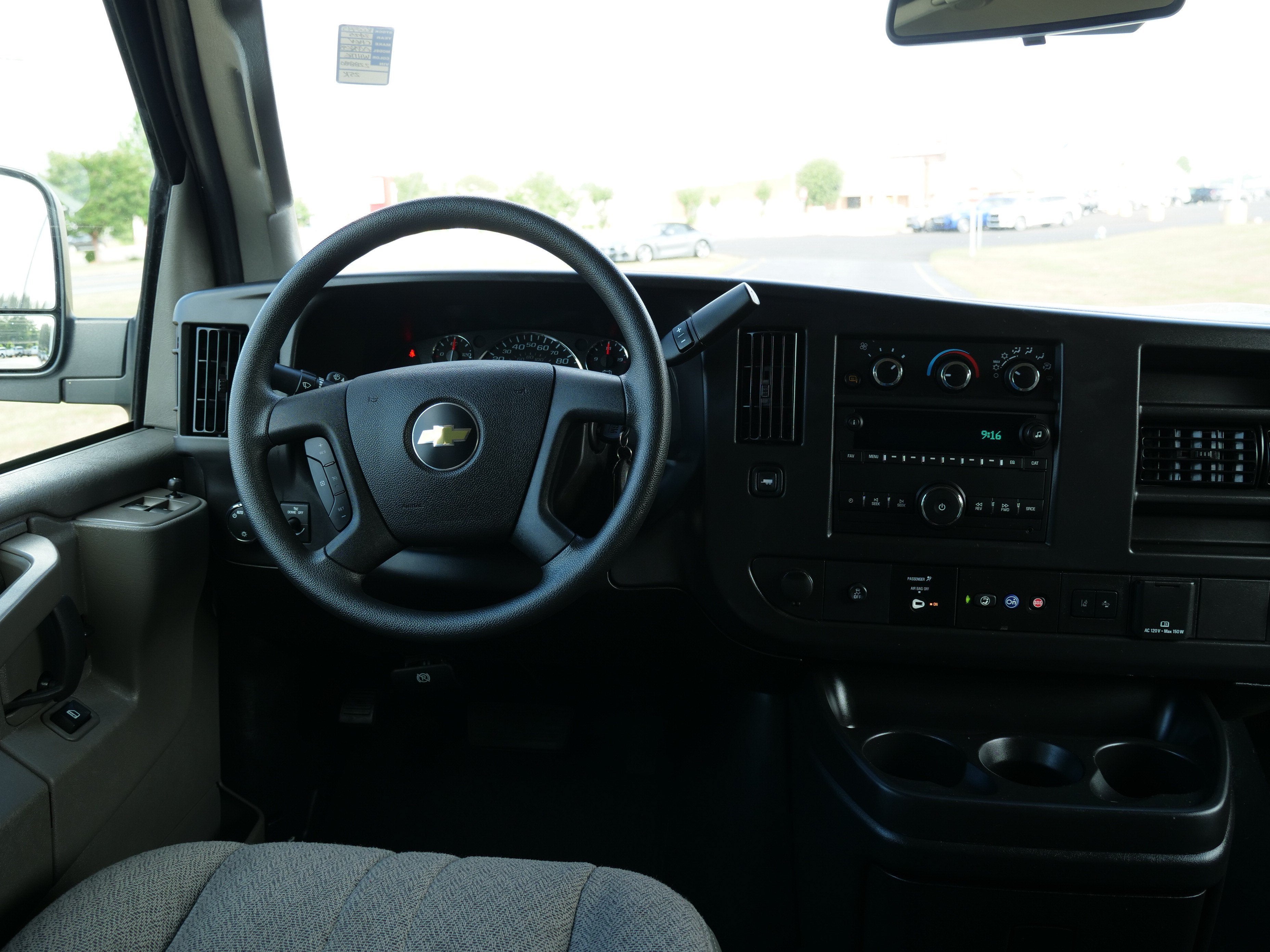 2025 Chevrolet Express Passenger LT
