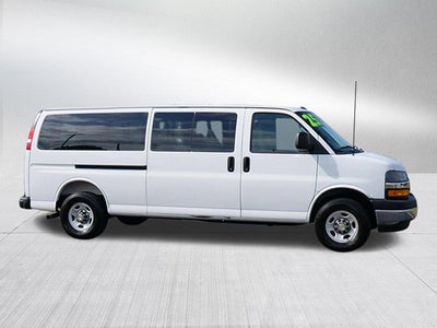 2025 Chevrolet Express Passenger LT