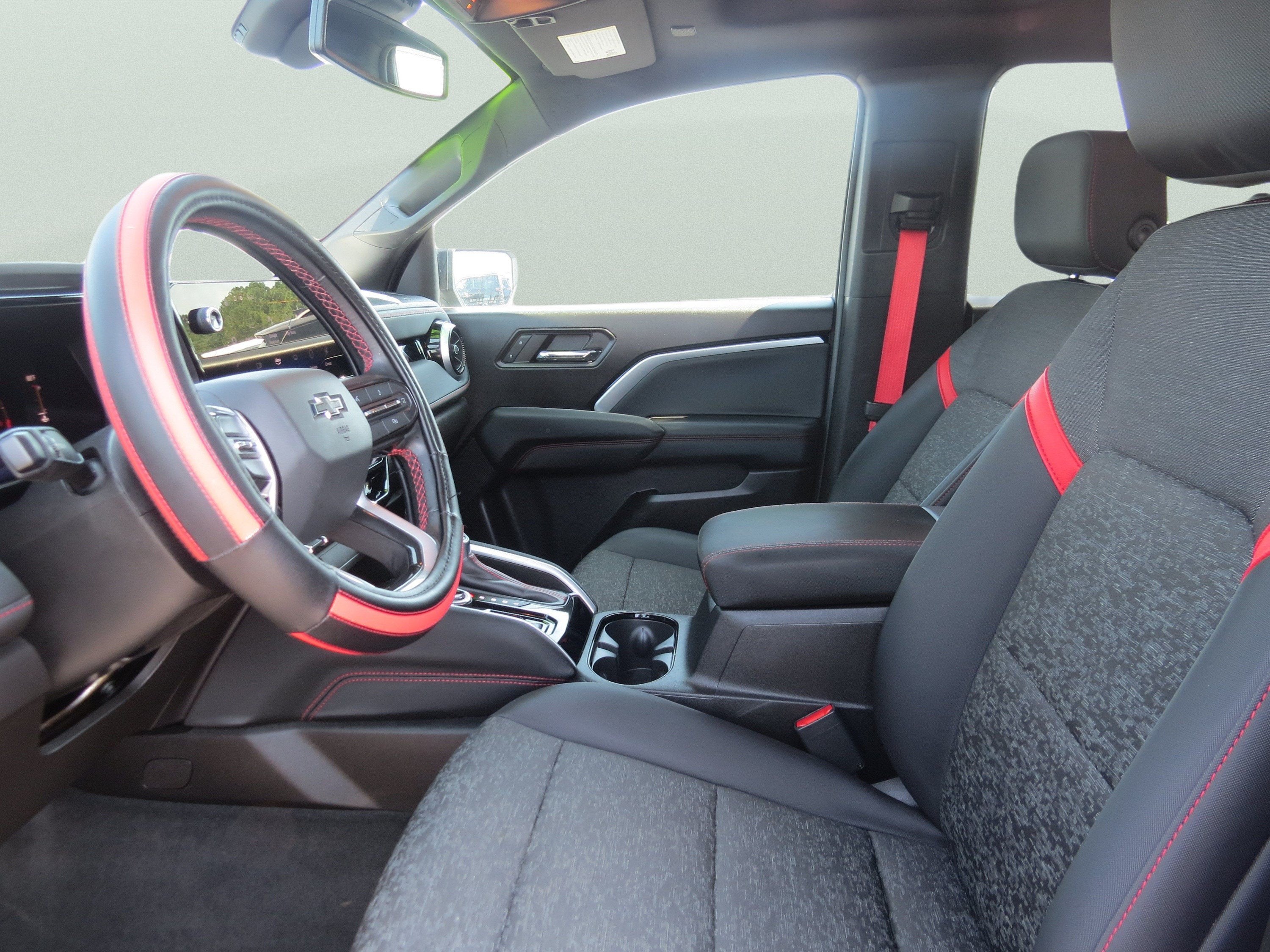2023 Chevrolet Colorado 4WD Z71