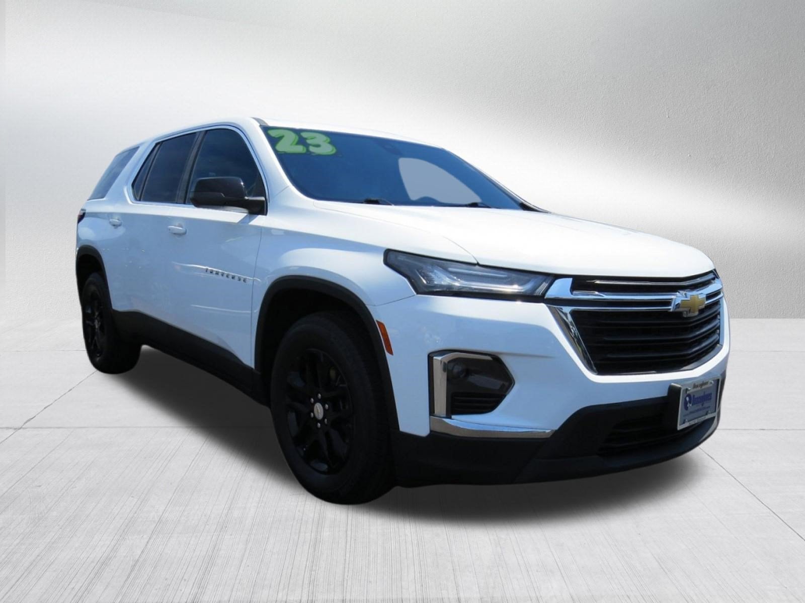 2023 Chevrolet Traverse LS