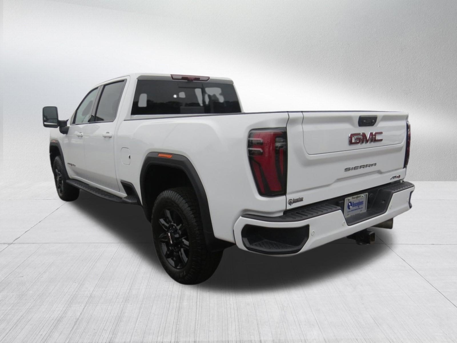 2025 GMC Sierra 2500HD AT4