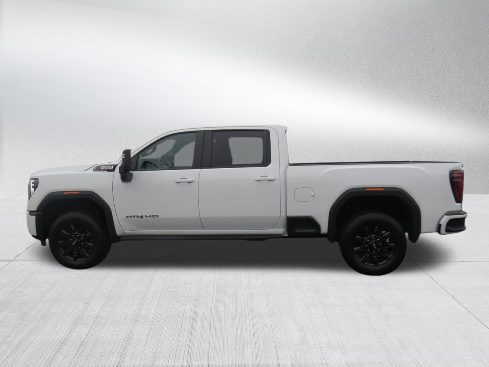 2025 GMC Sierra 2500HD AT4