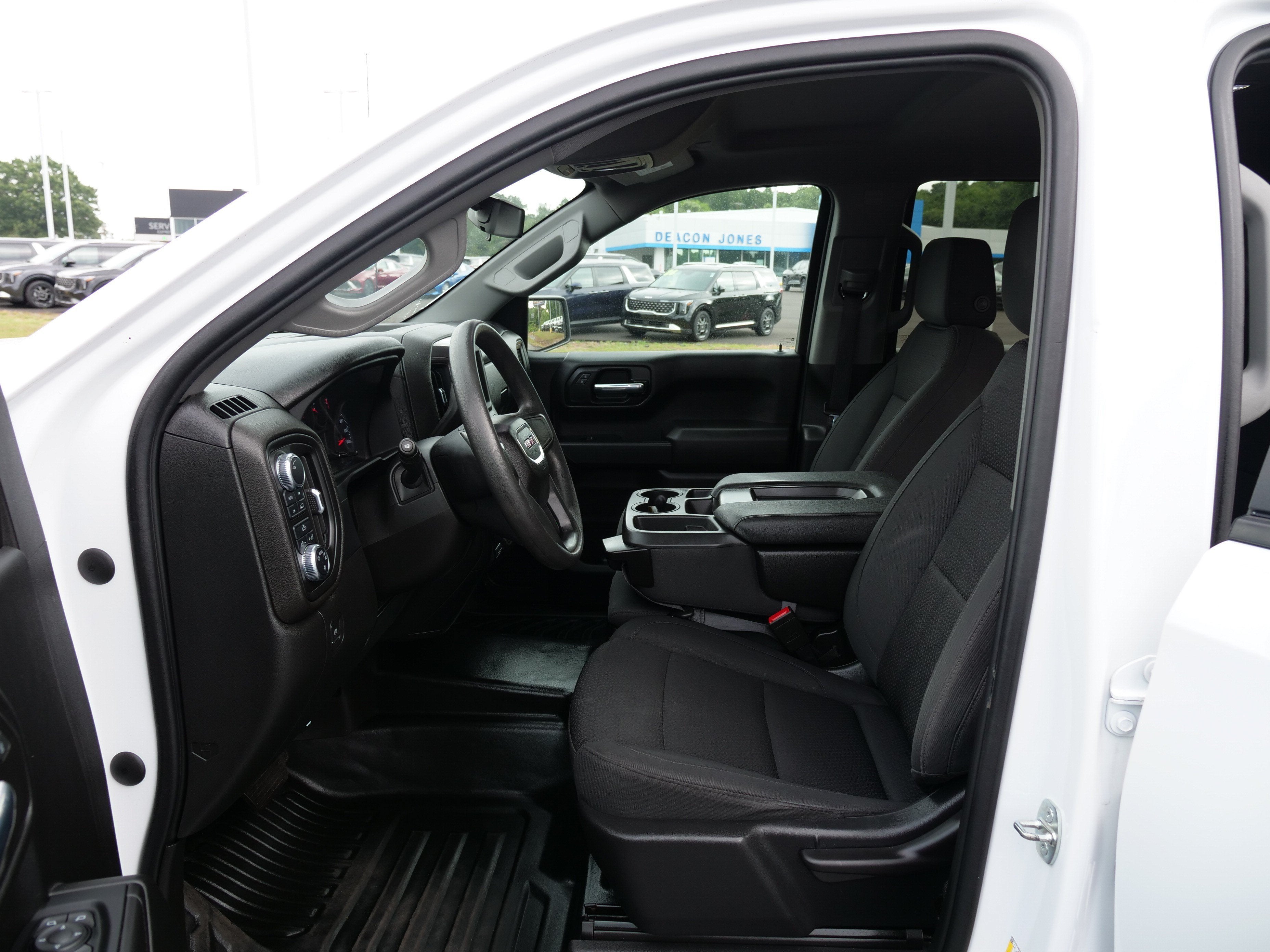 2023 GMC Sierra 1500 Pro