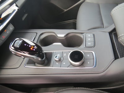 2025 Cadillac XT4 FWD Premium Luxury