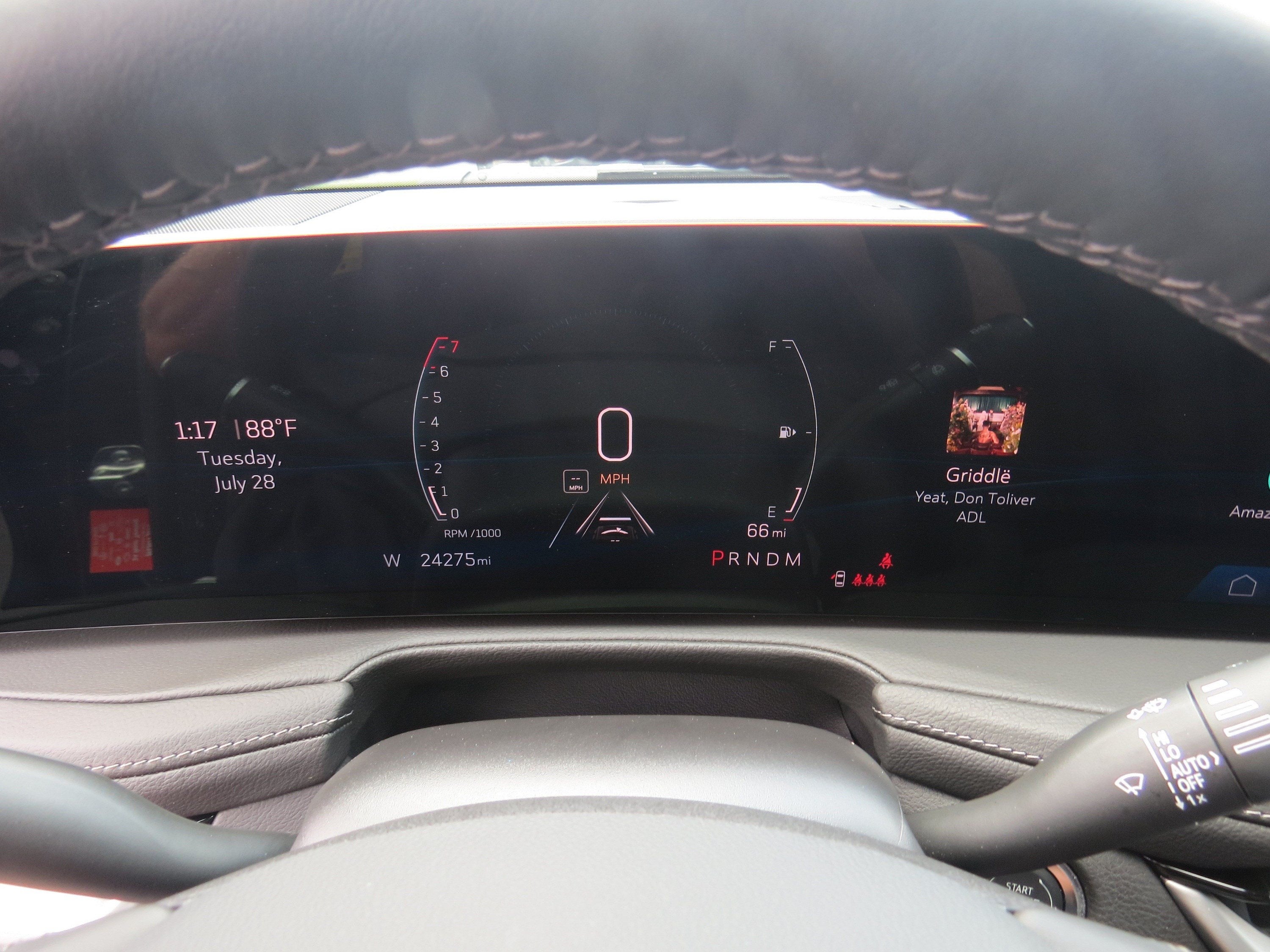 2025 Cadillac XT4 FWD Premium Luxury