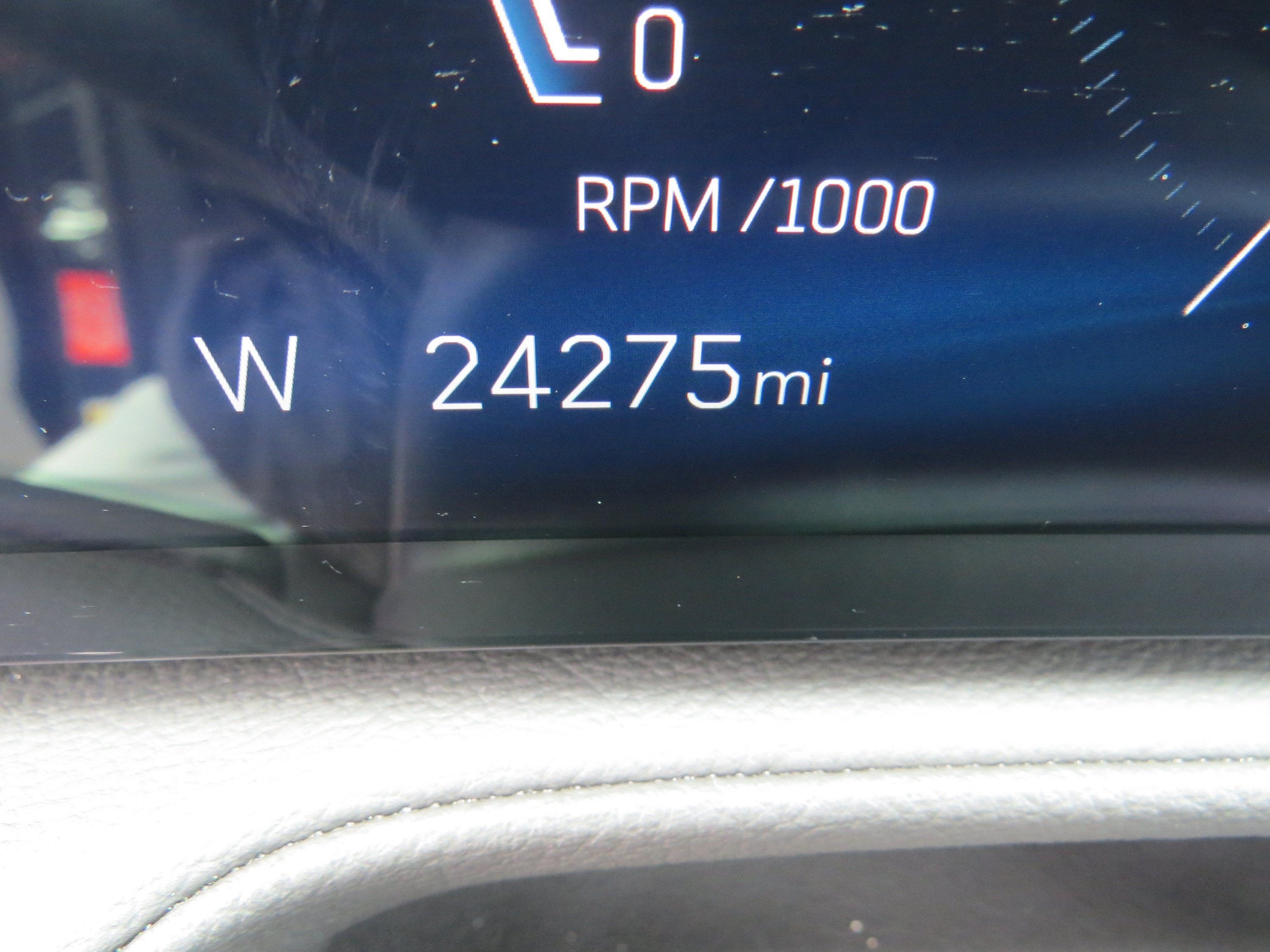 2025 Cadillac XT4 FWD Premium Luxury