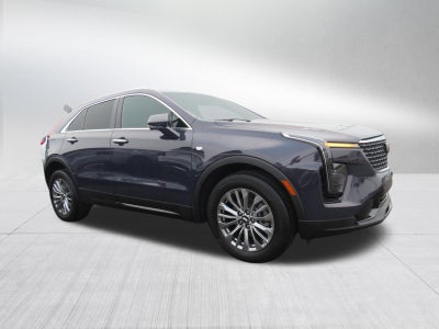 2025 Cadillac XT4 FWD Premium Luxury